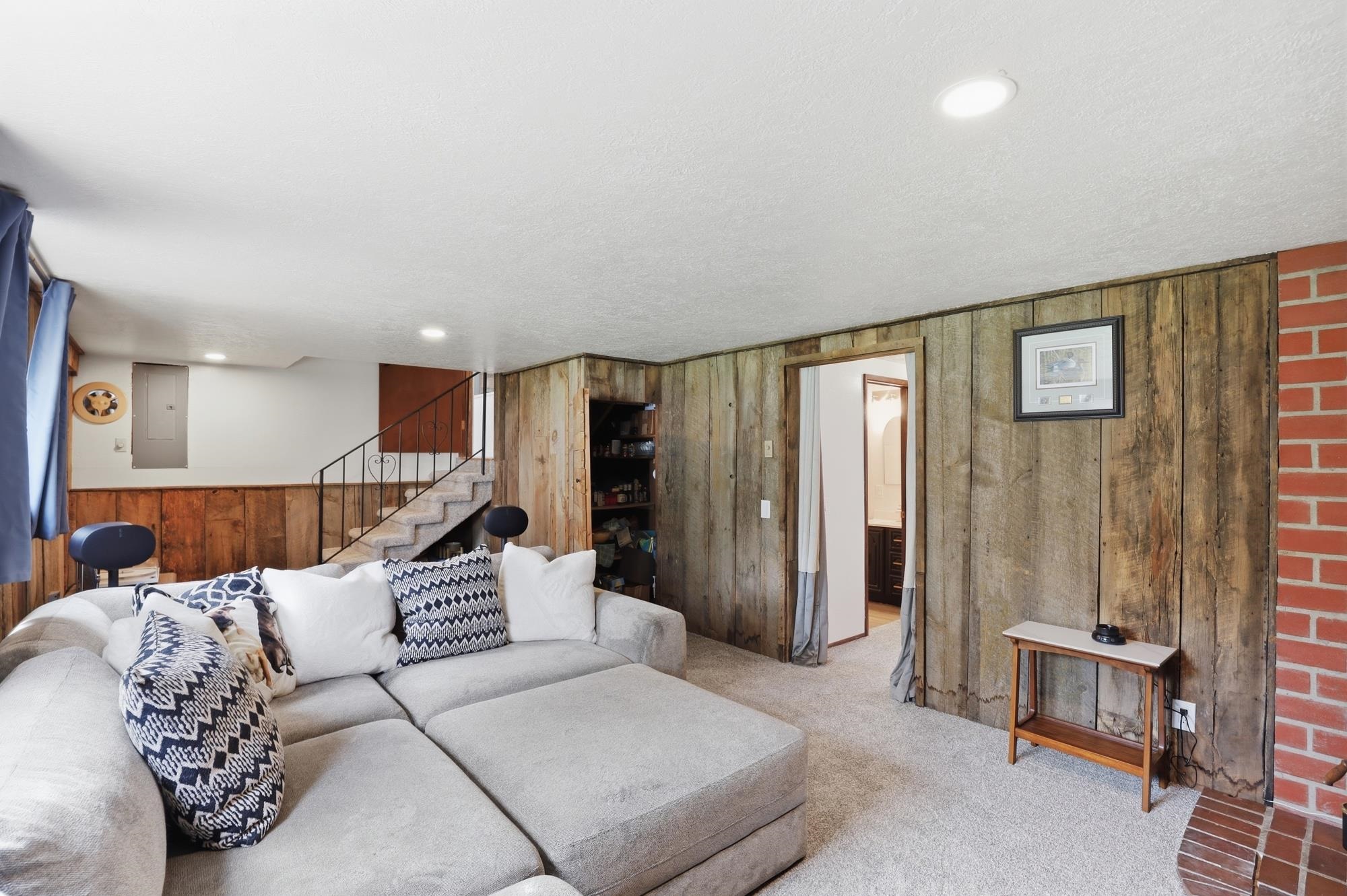 413 N 3rd St - Photo 30