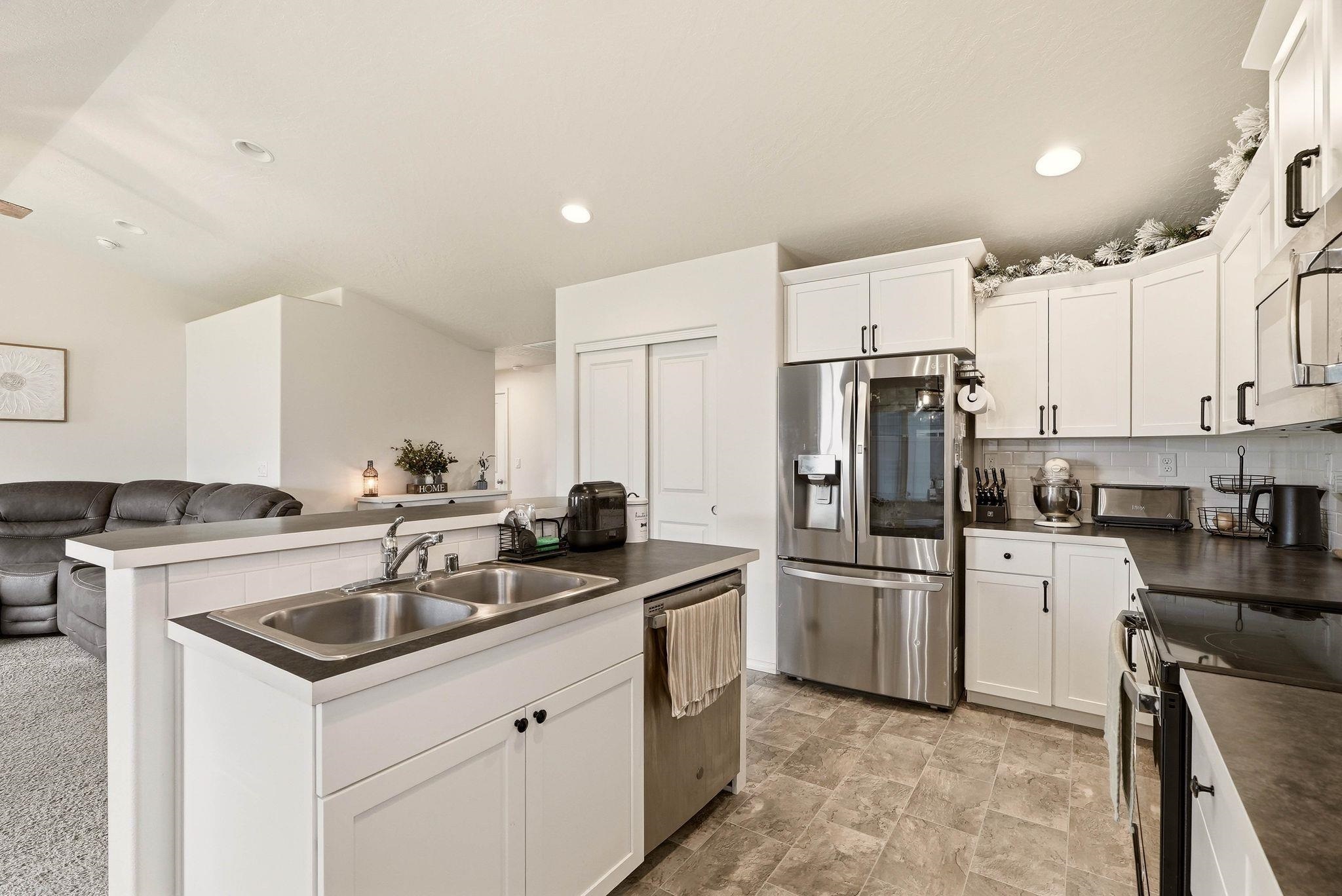 5508 S Sherri Lea Rd - Photo 6