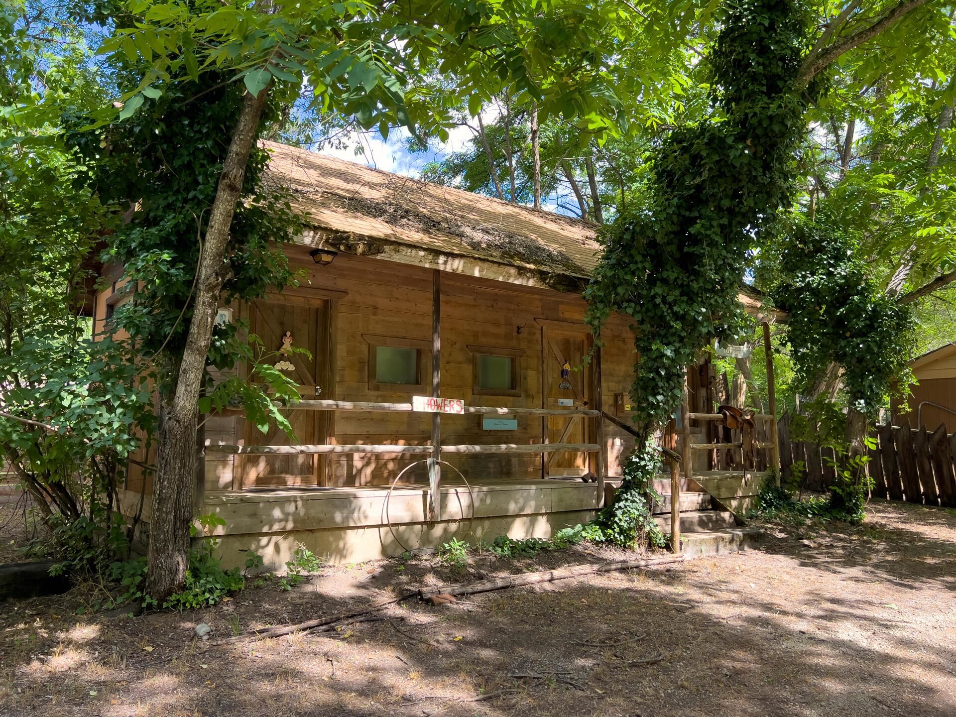 1429 Kettle Park Rd - Photo 8