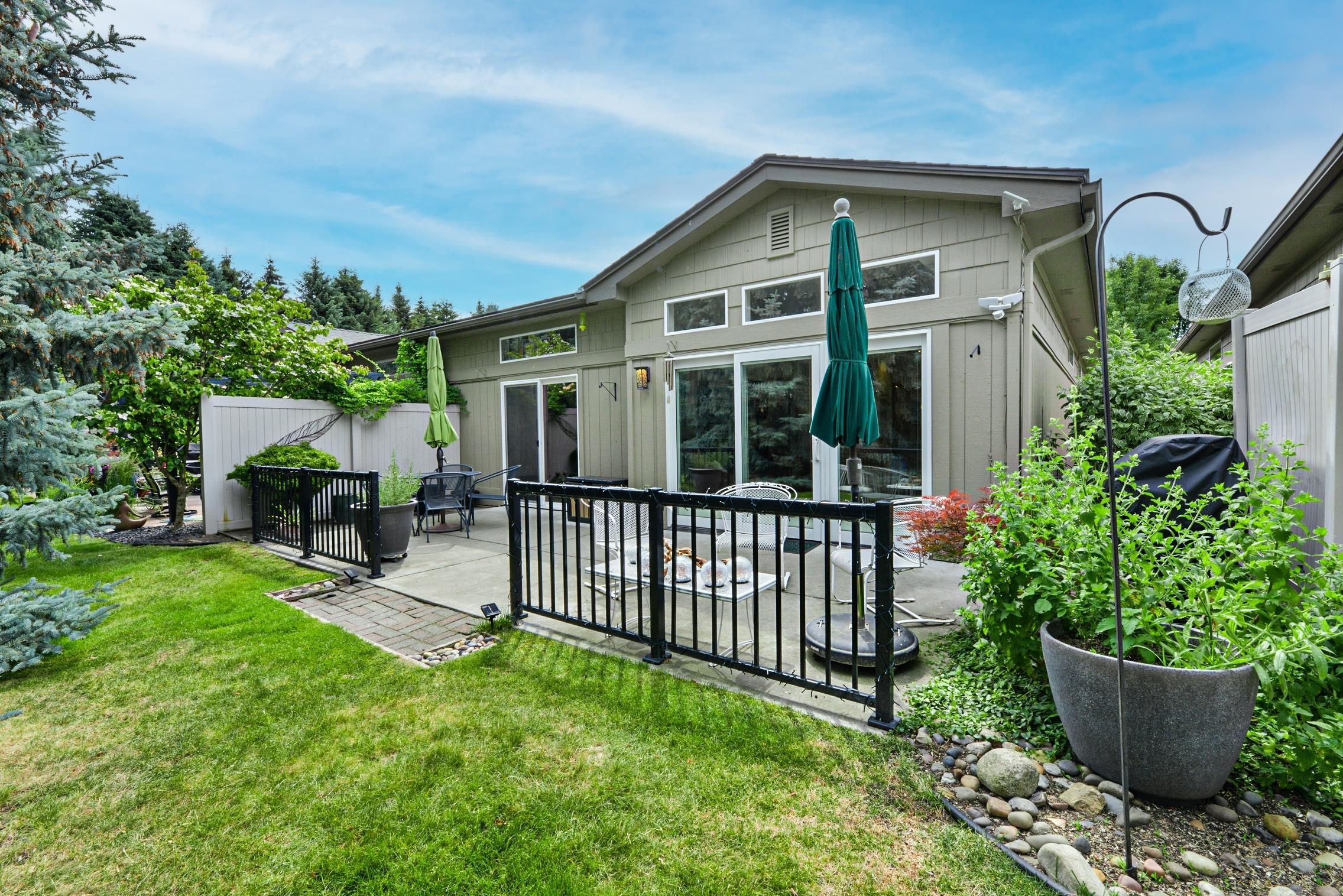 23007 E Mocha Ln - Photo 2