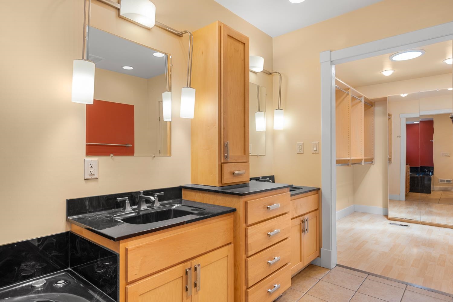 107 W 18TH Ave - Photo 26