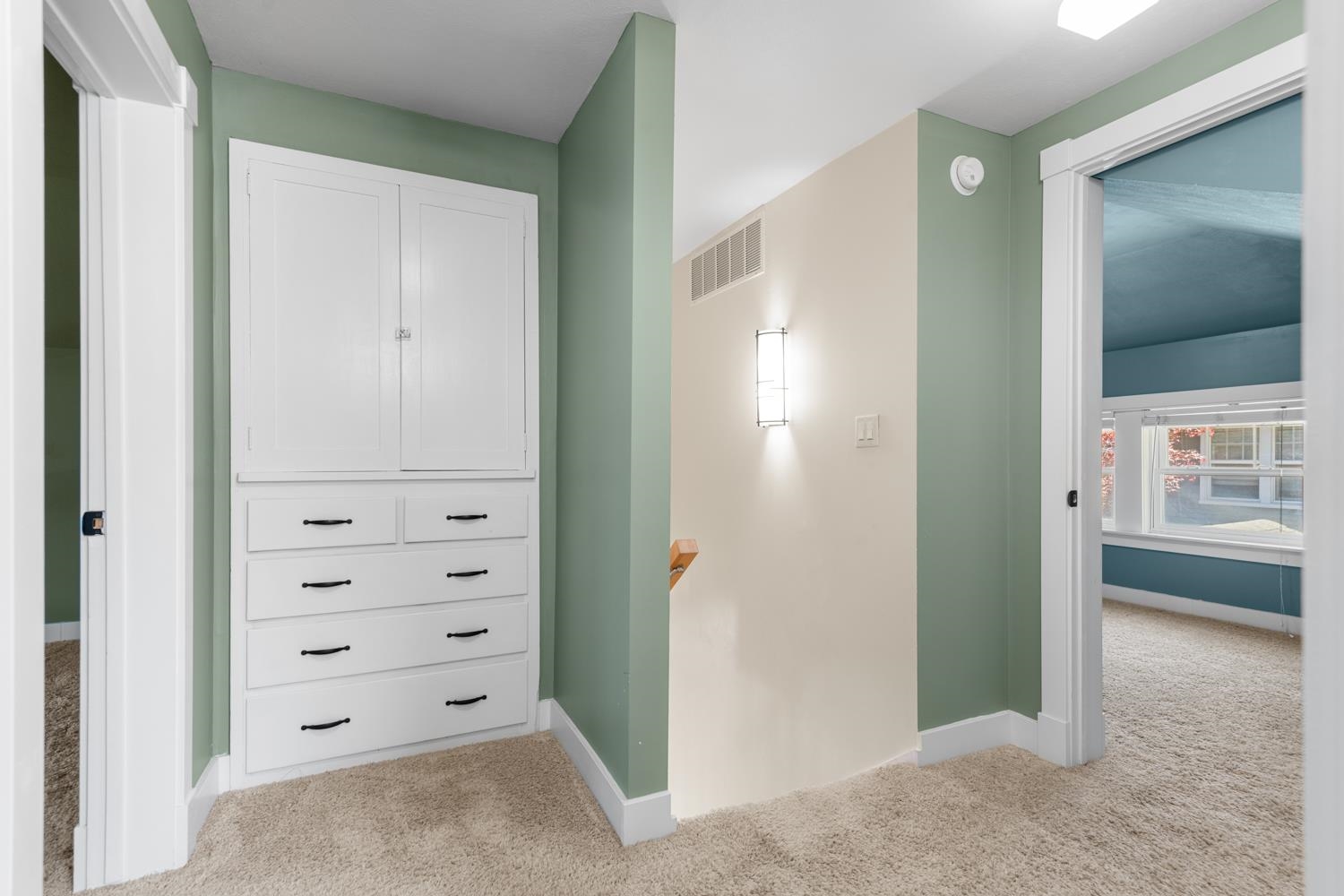 107 W 18TH Ave - Photo 32