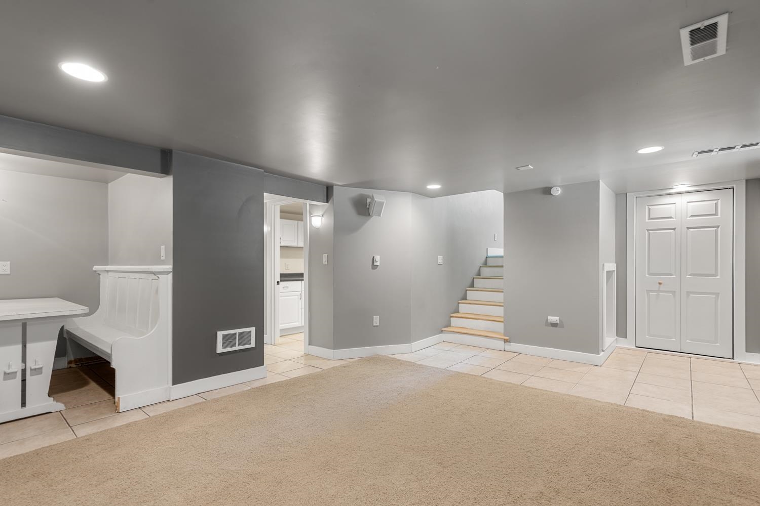 107 W 18TH Ave - Photo 37