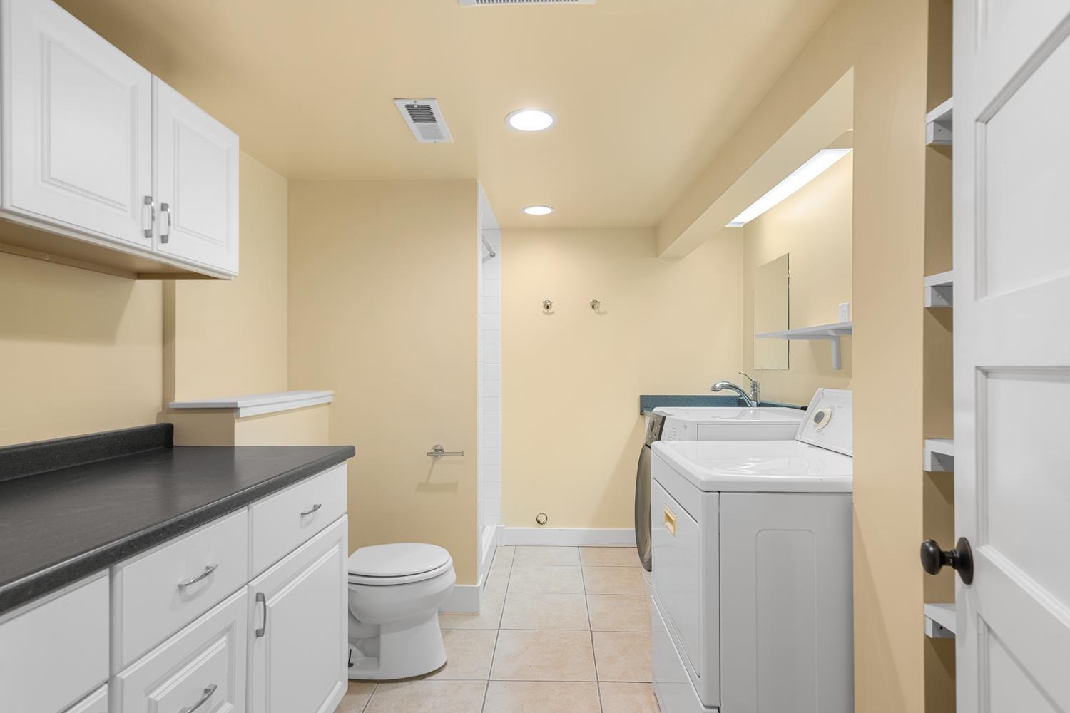 107 W 18TH Ave - Photo 39