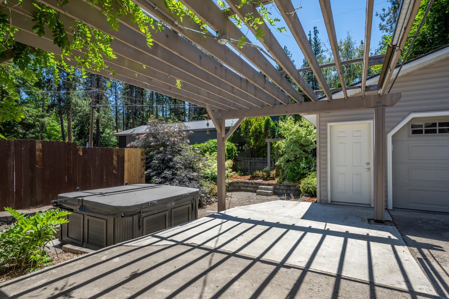 107 W 18TH Ave - Photo 44