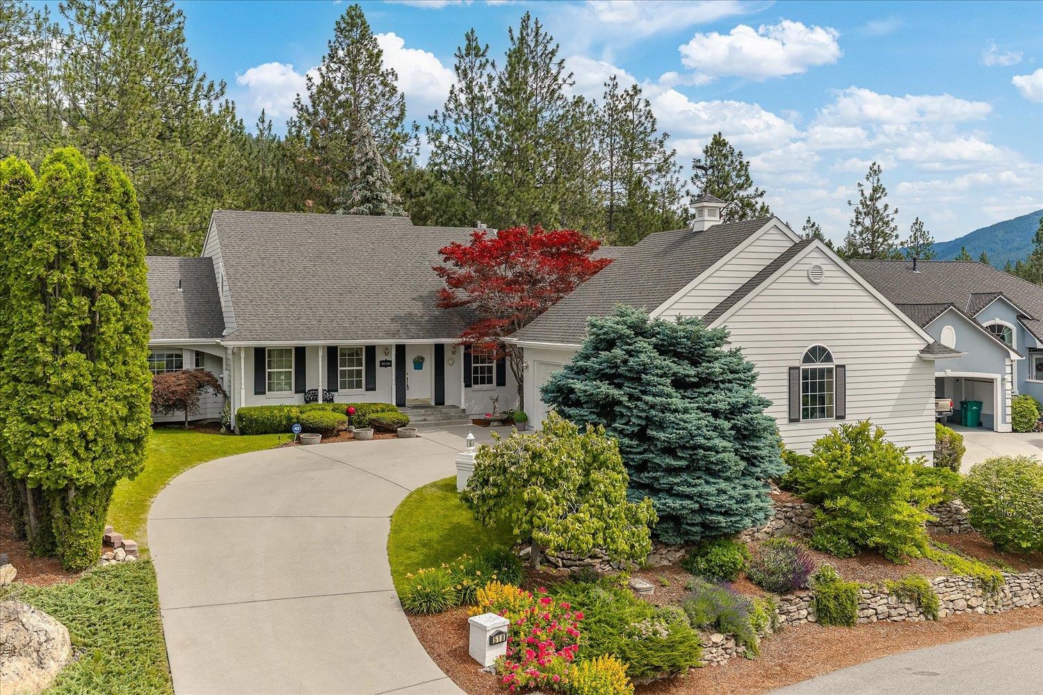 518 N Dunbarton Oaks Ln - Photo 1
