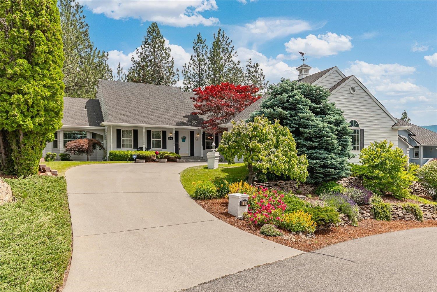 518 N Dunbarton Oaks Ln - Photo 2