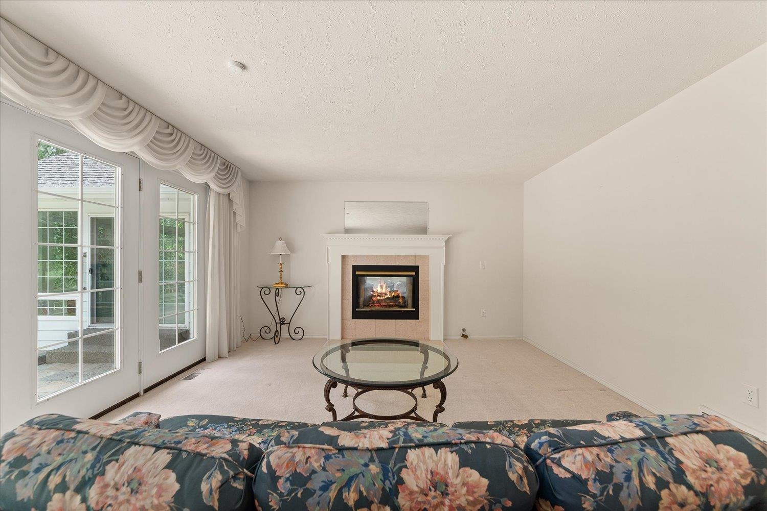 518 N Dunbarton Oaks Ln - Photo 9