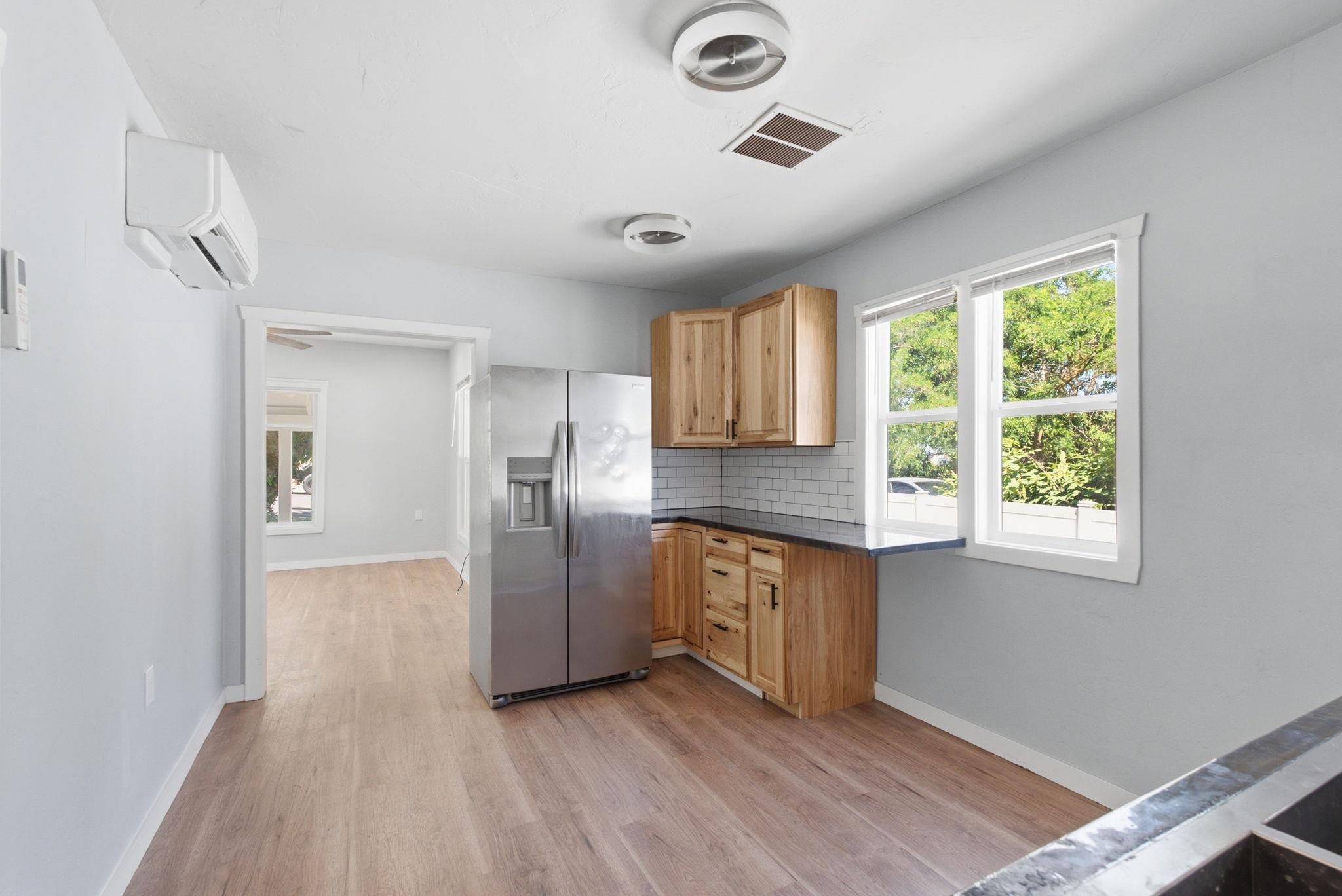 607 S Hatch St - Photo 10