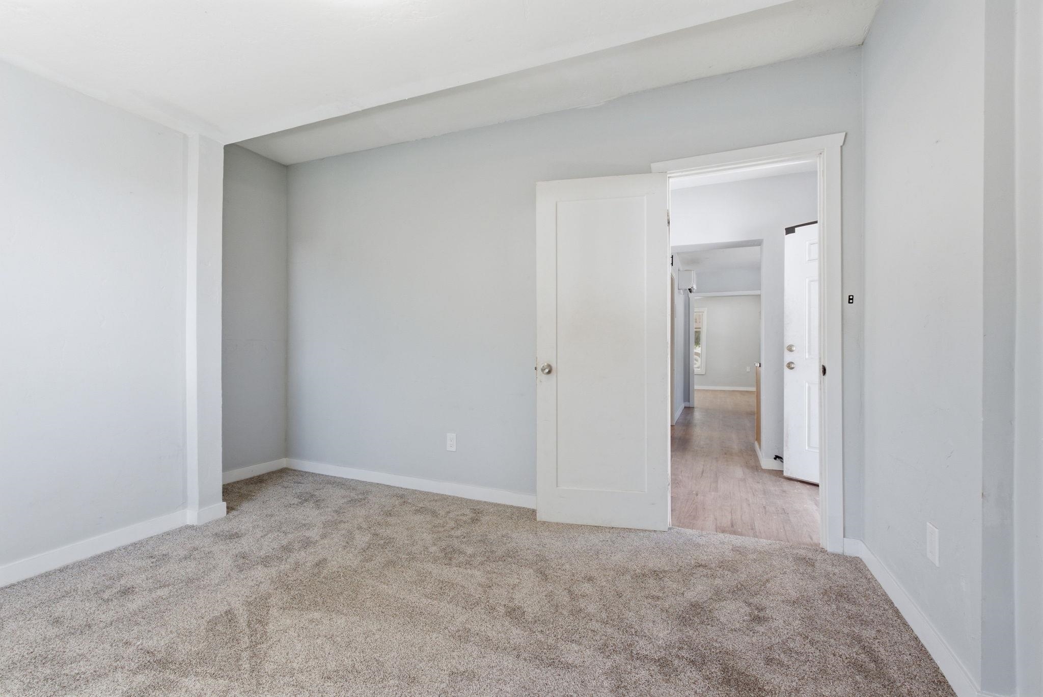 607 S Hatch St - Photo 15