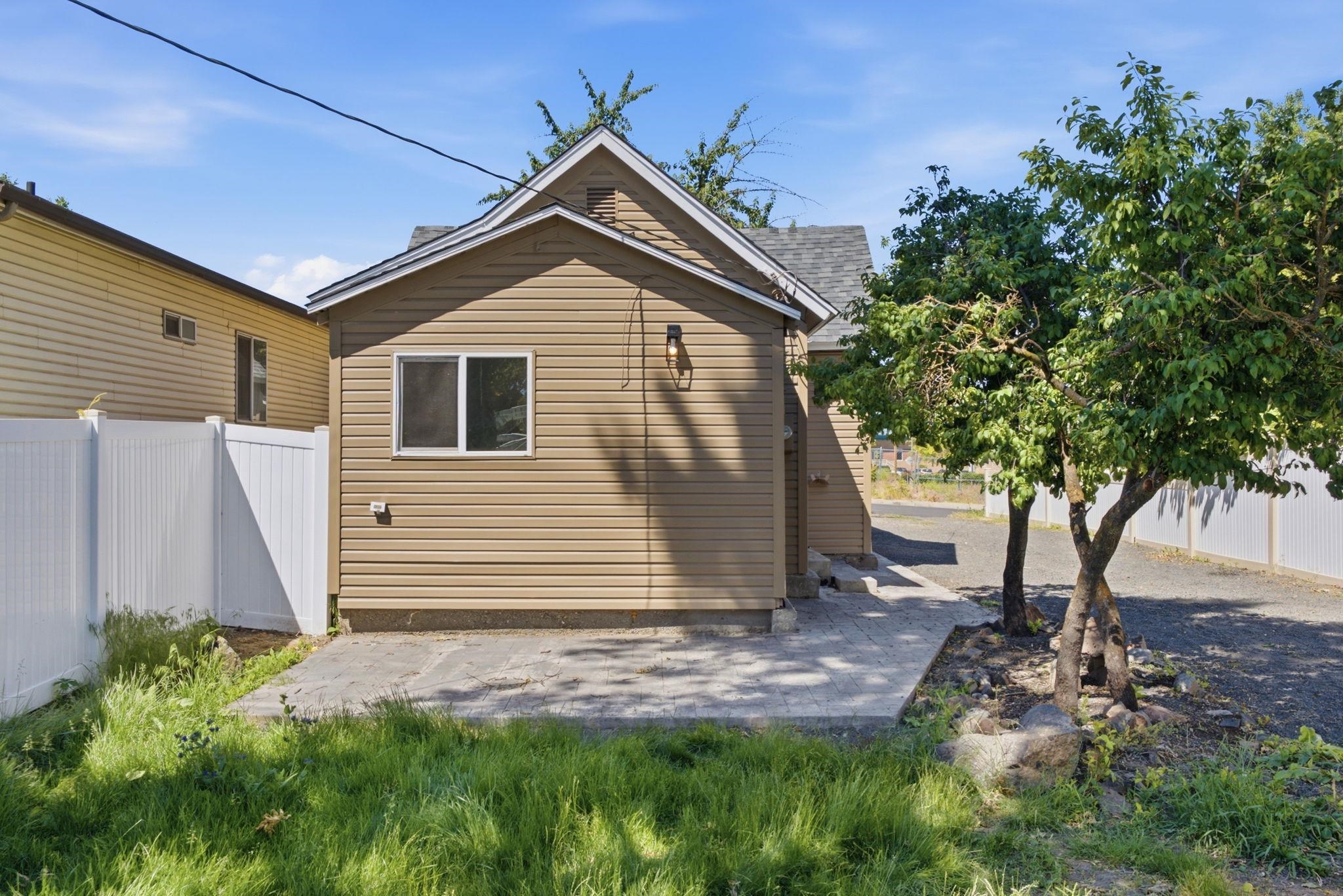 607 S Hatch St - Photo 22