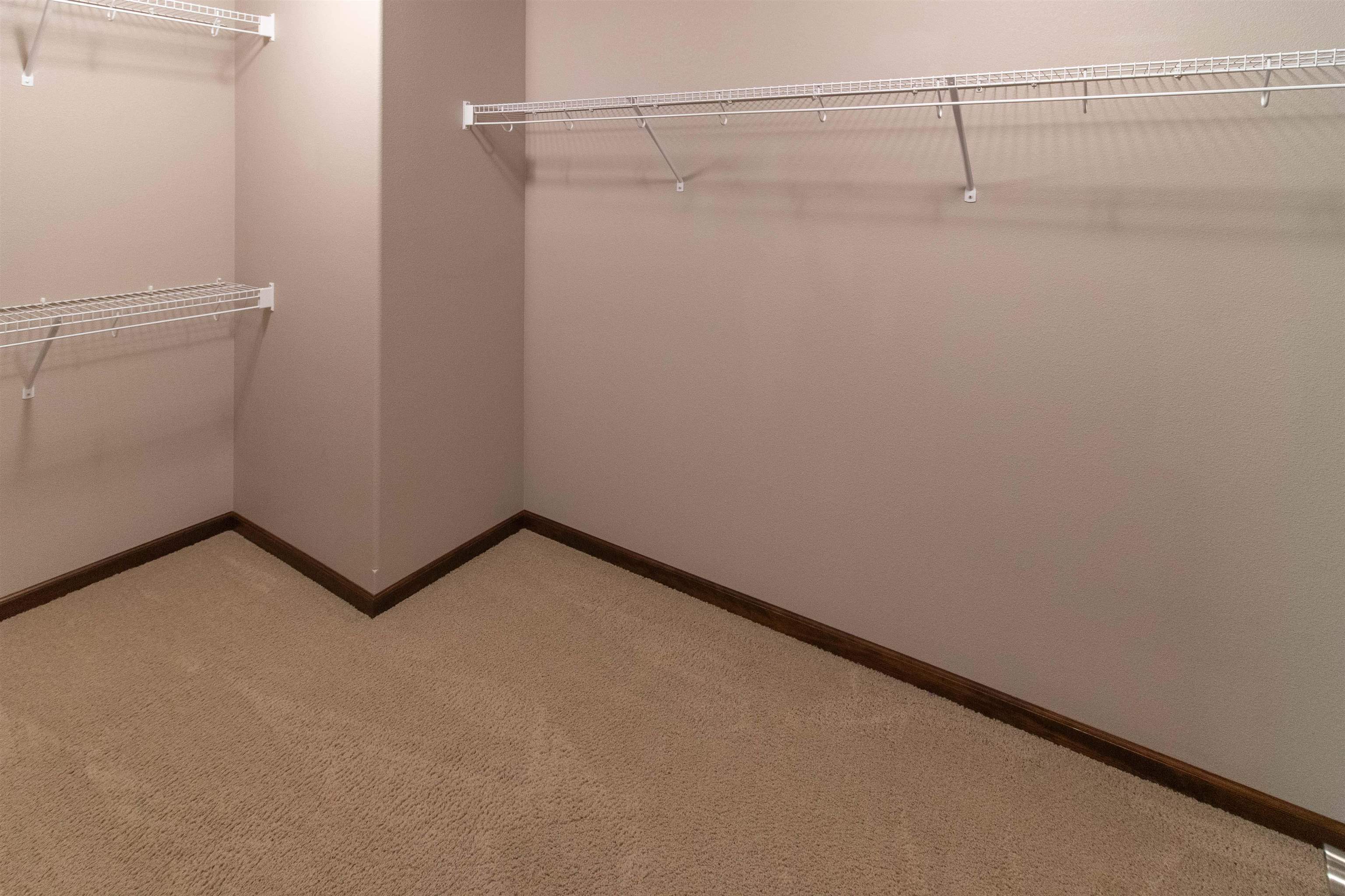 2120 S Selkirk Dr - Photo 21
