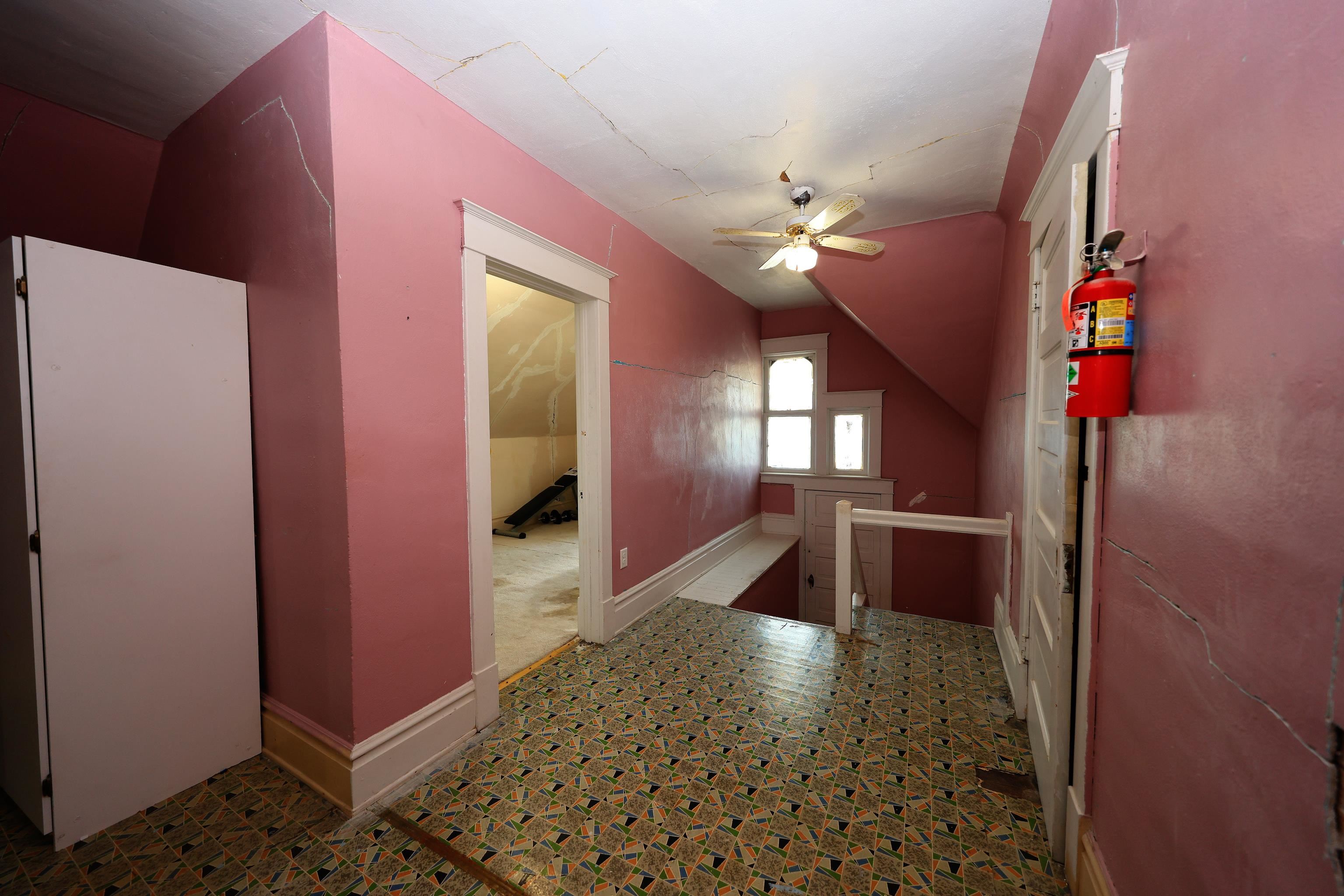 1307 W Spofford Ave - Photo 20