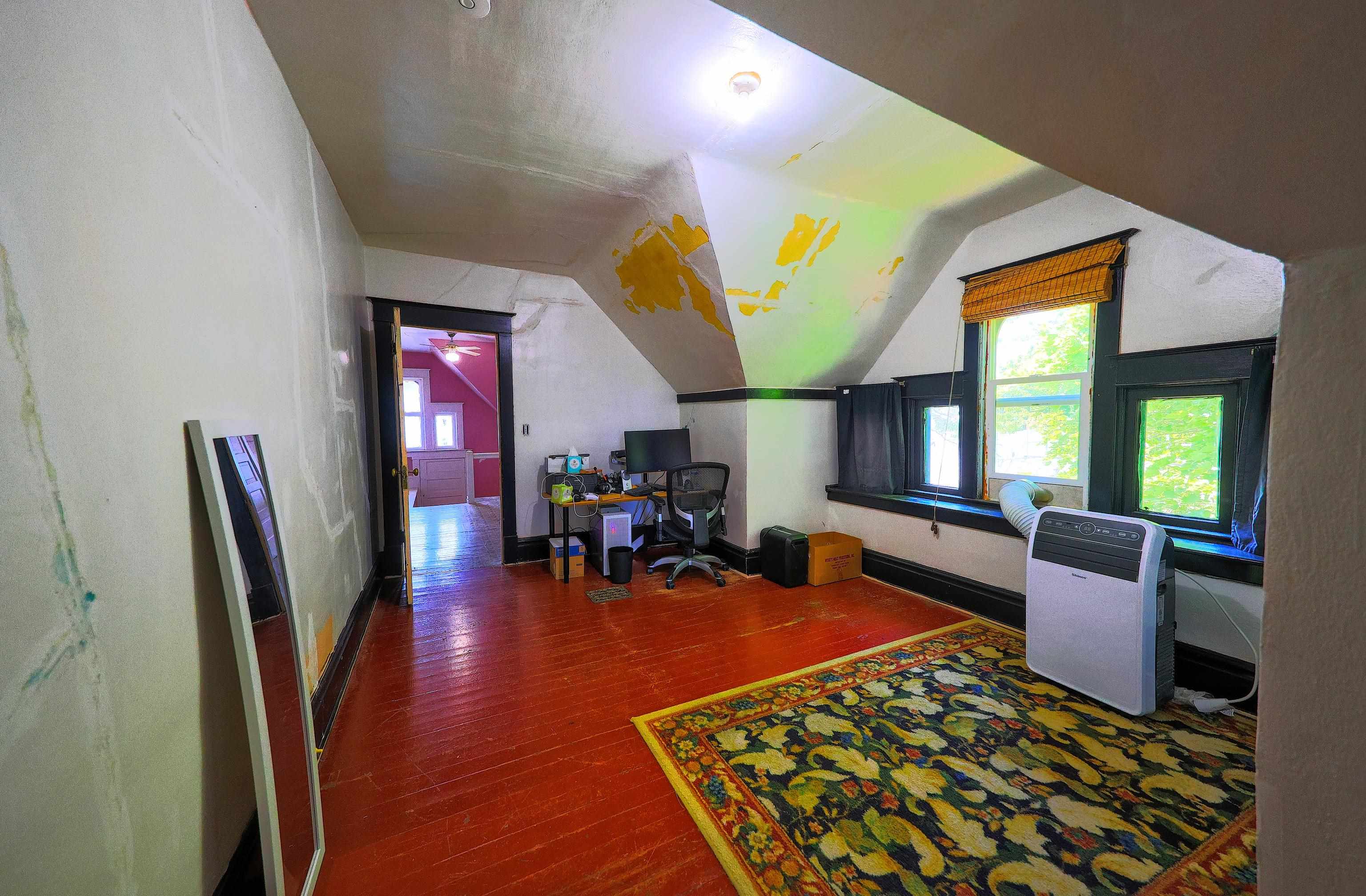 1307 W Spofford Ave - Photo 23
