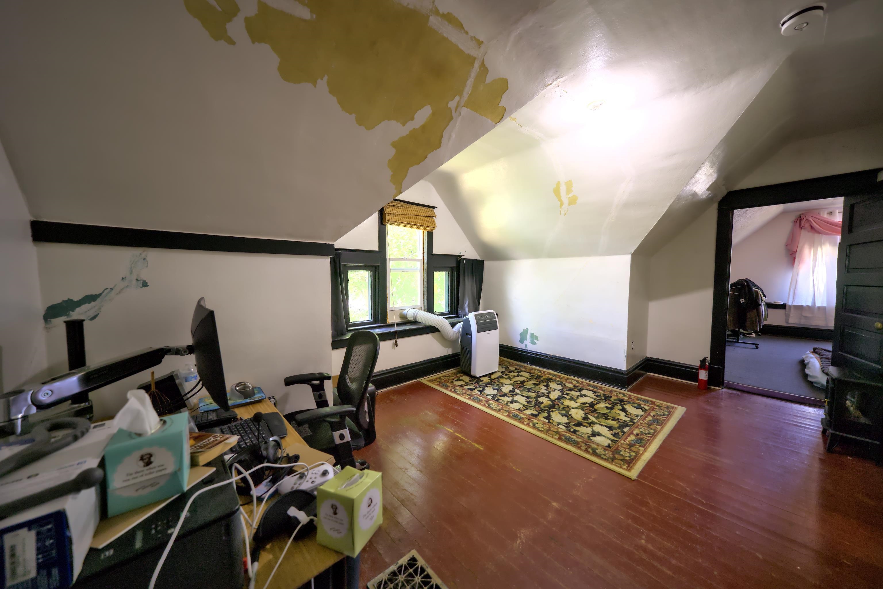 1307 W Spofford Ave - Photo 24