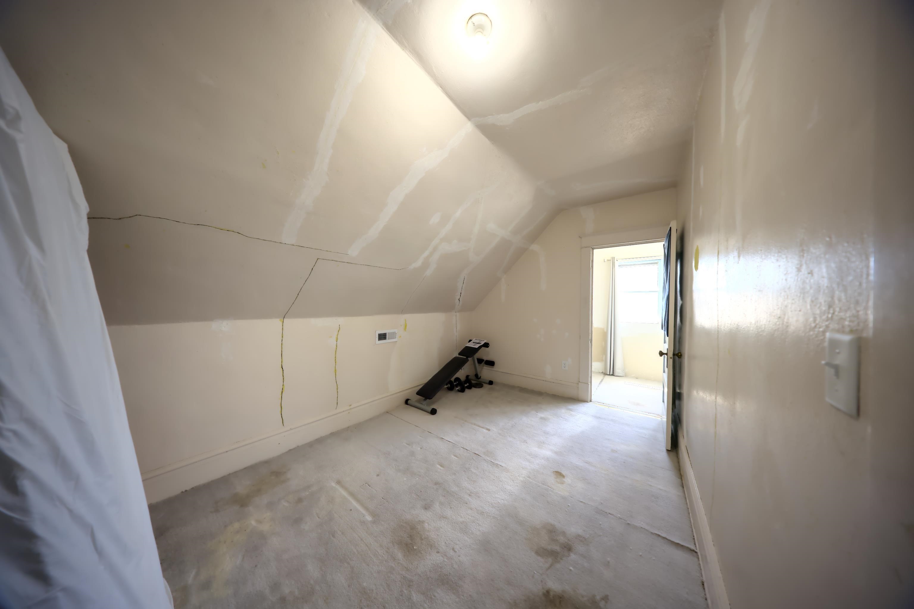 1307 W Spofford Ave - Photo 30