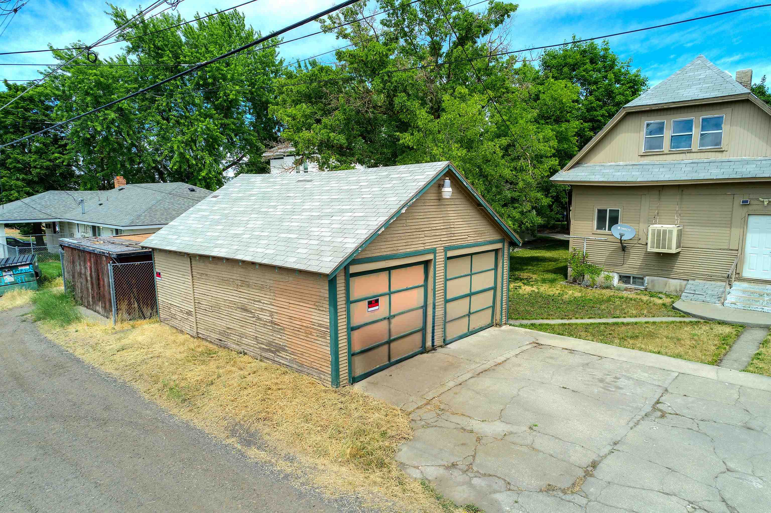 1307 W Spofford Ave - Photo 39
