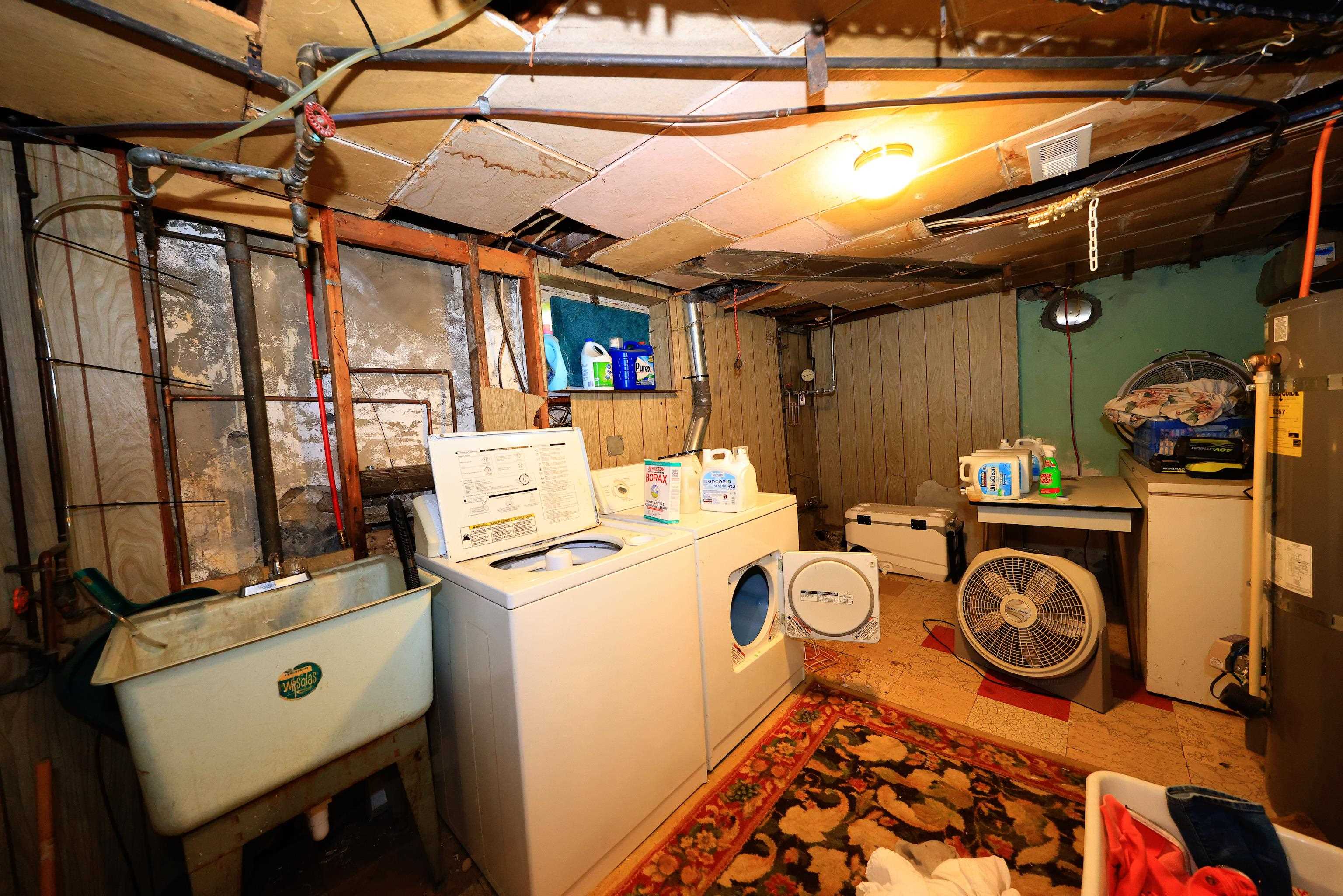 1307 W Spofford Ave - Photo 46