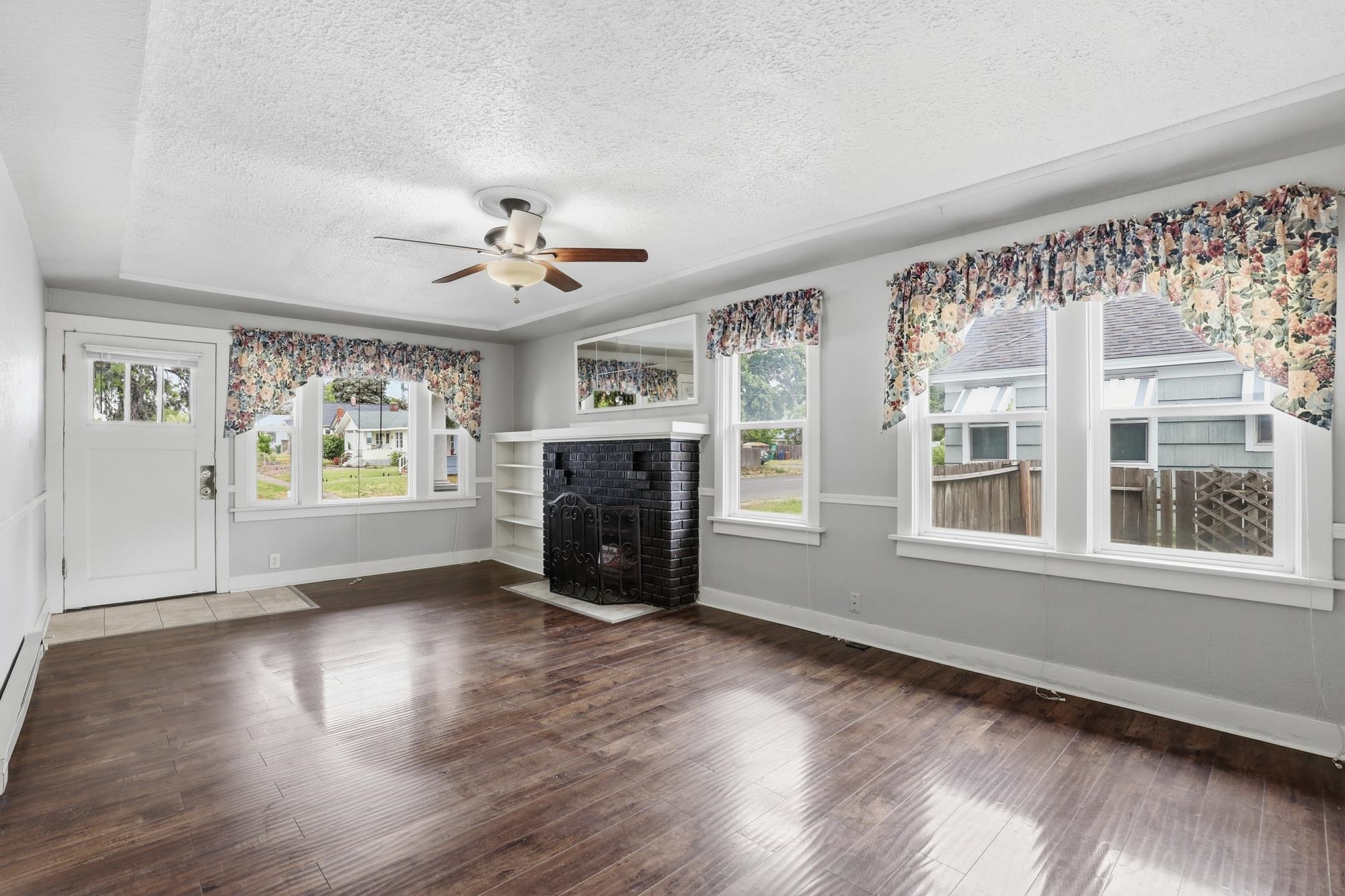 517 W Garland Ave - Photo 7