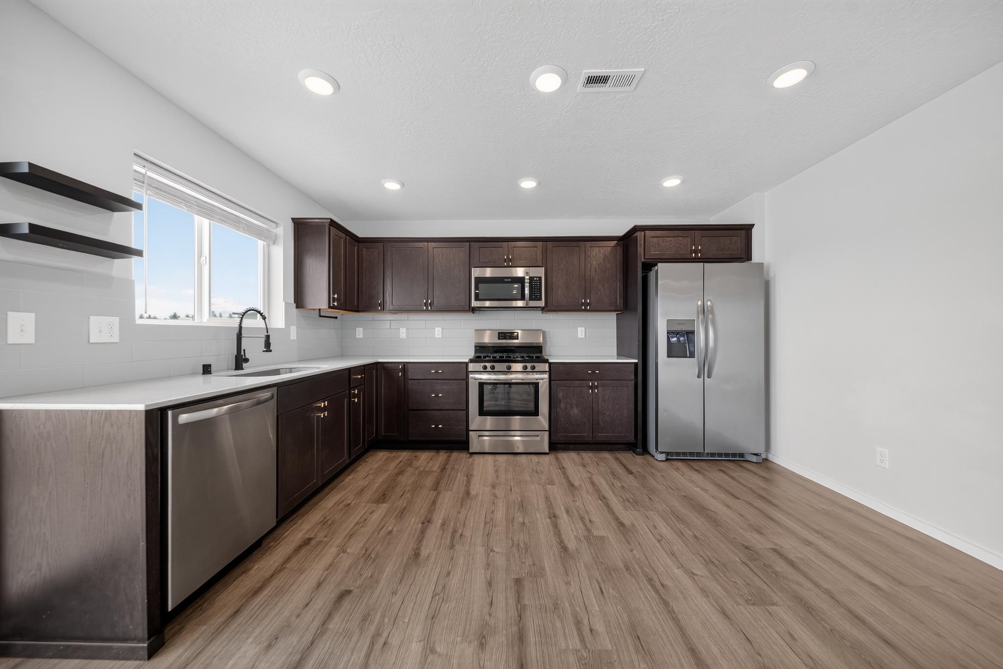 4440 W Bedford Ave - Photo 12
