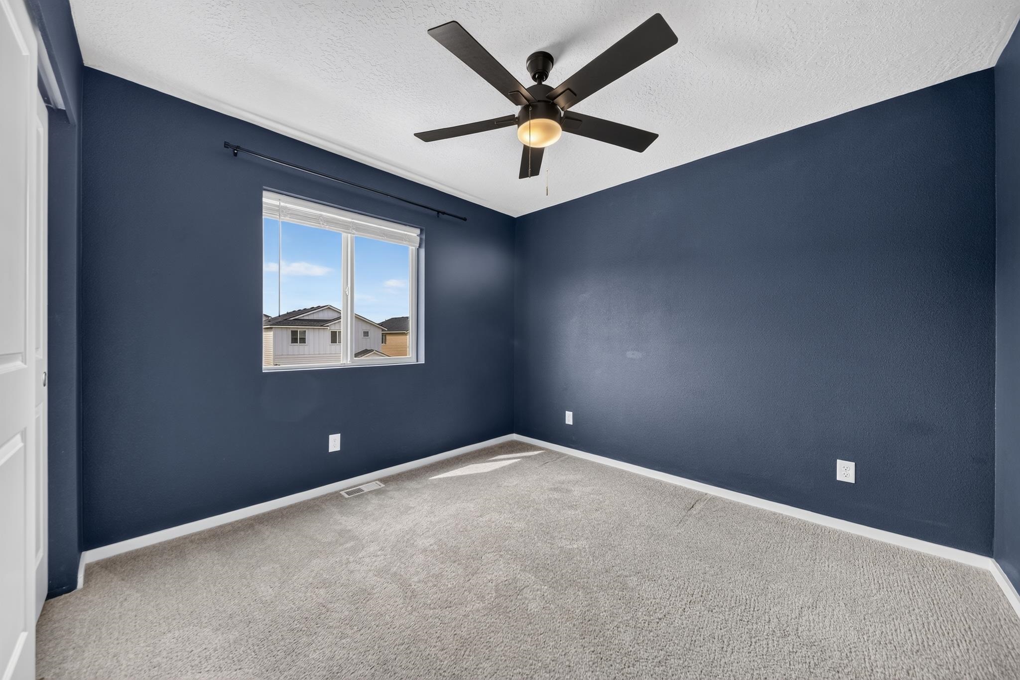 4440 W Bedford Ave - Photo 24
