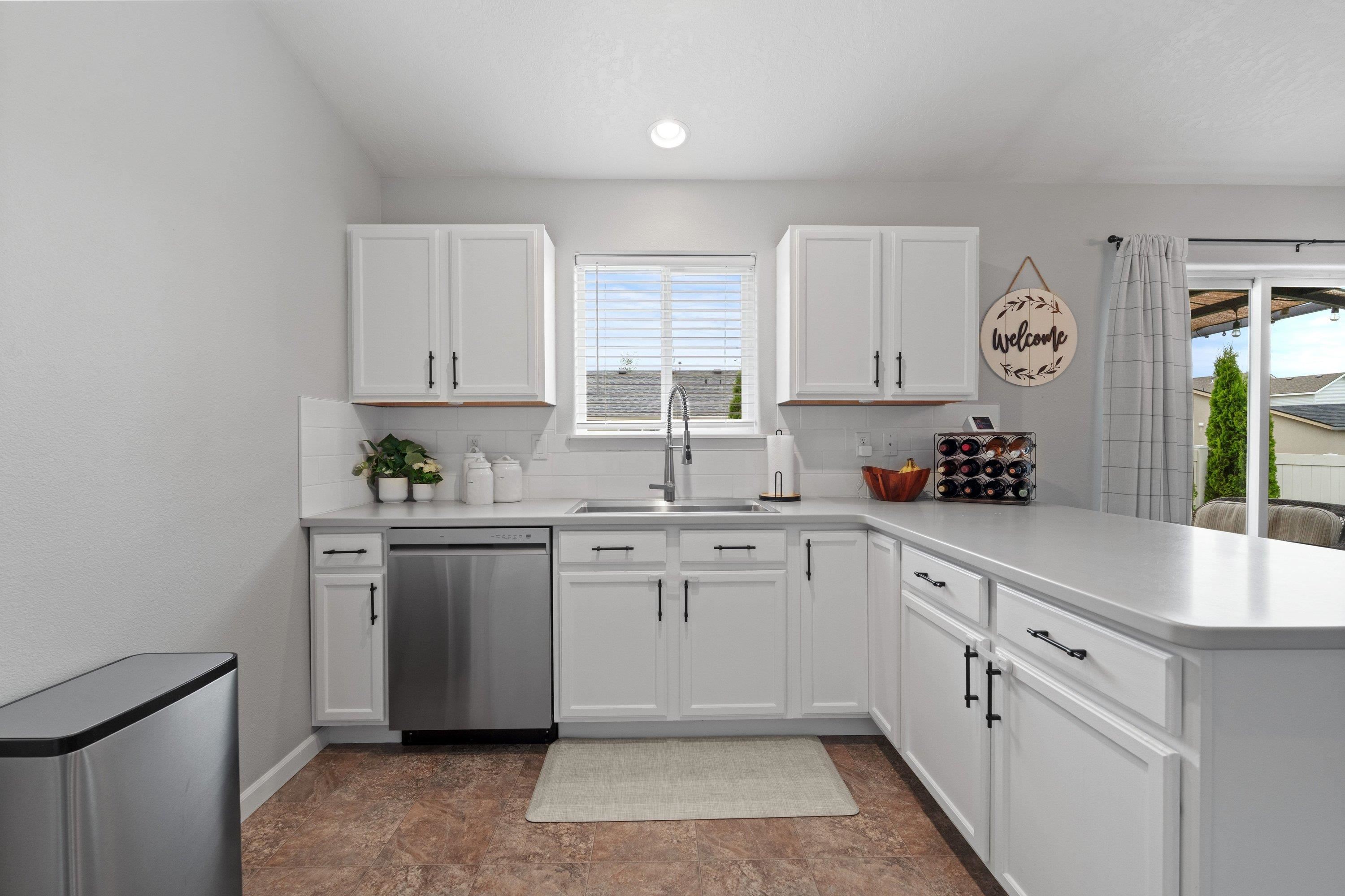7612 S Dana St - Photo 10