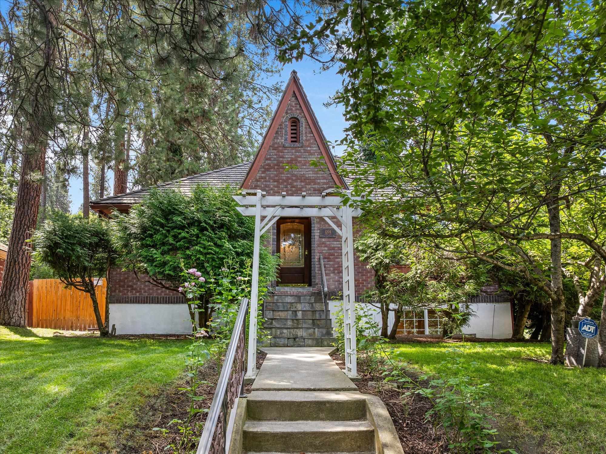1204 E 18th Ave - Photo 1