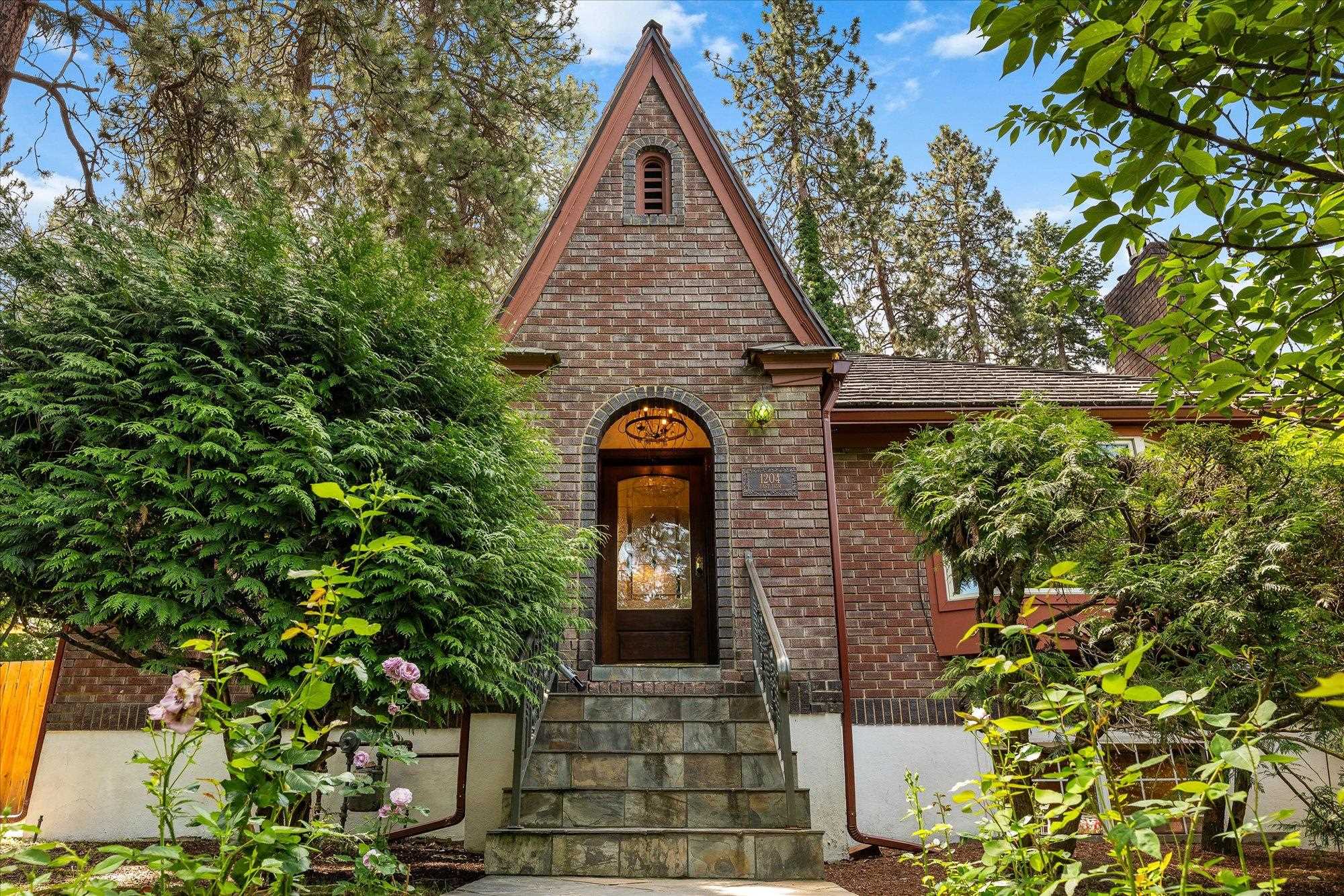 1204 E 18th Ave - Photo 2