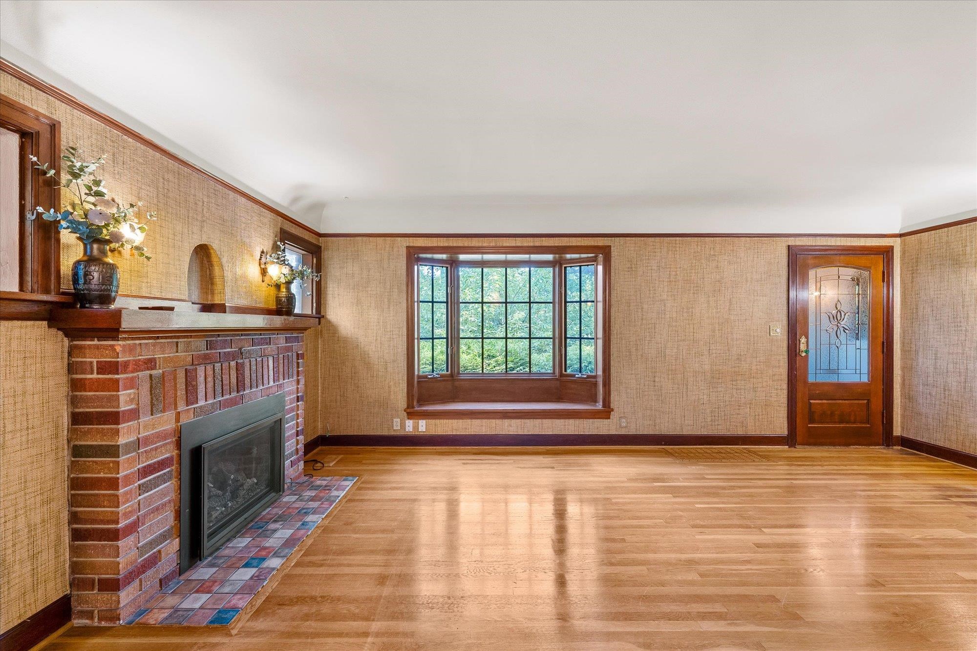 1204 E 18th Ave - Photo 4