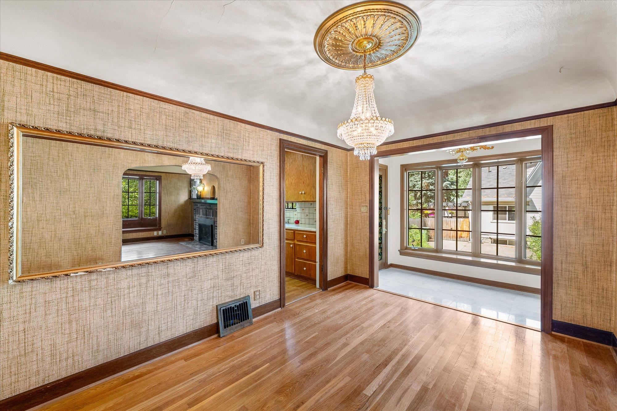 1204 E 18th Ave - Photo 17