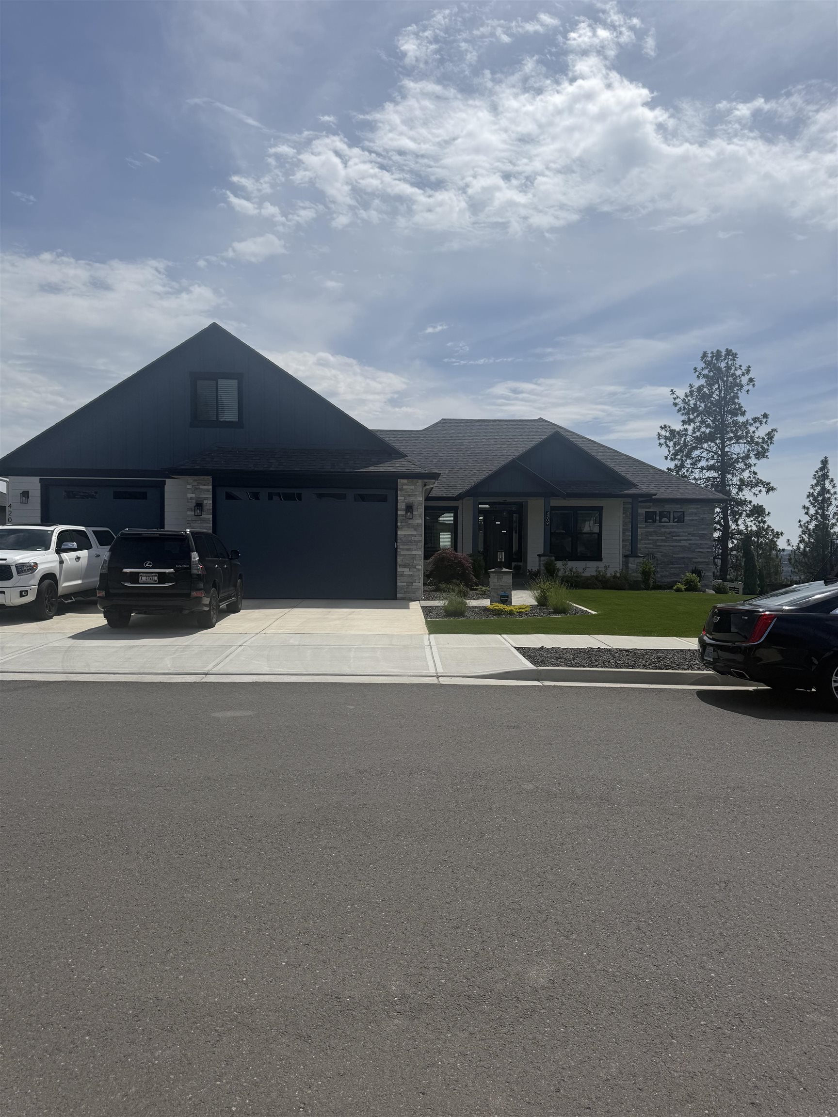 4209 W Pine Cliff Dr - Photo 1