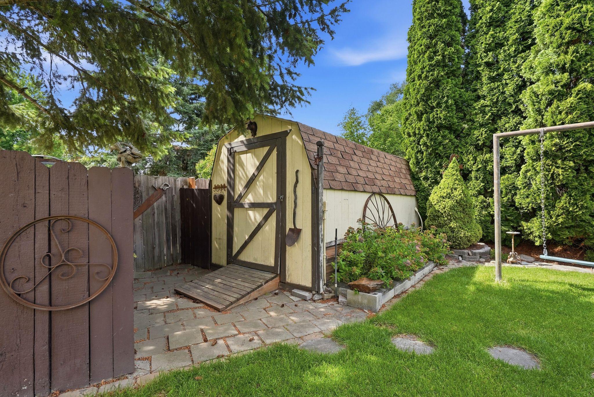 13823 E Crown Ave - Photo 28