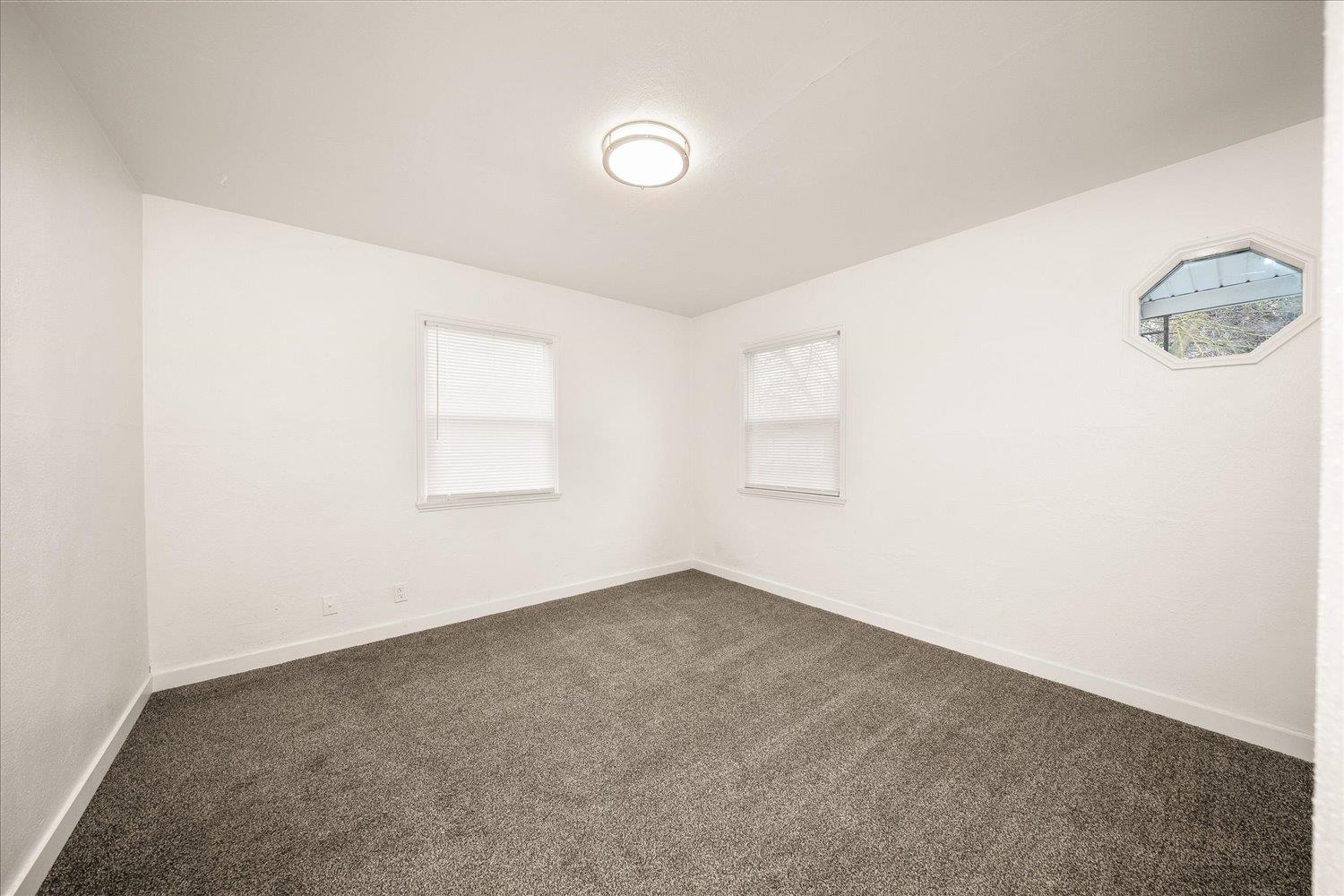 10124 N Whittier St - Photo 7