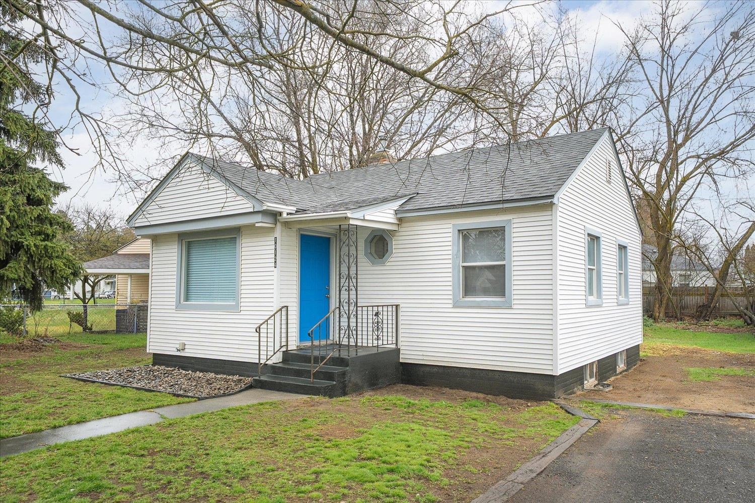 10124 N Whittier St - Photo 2