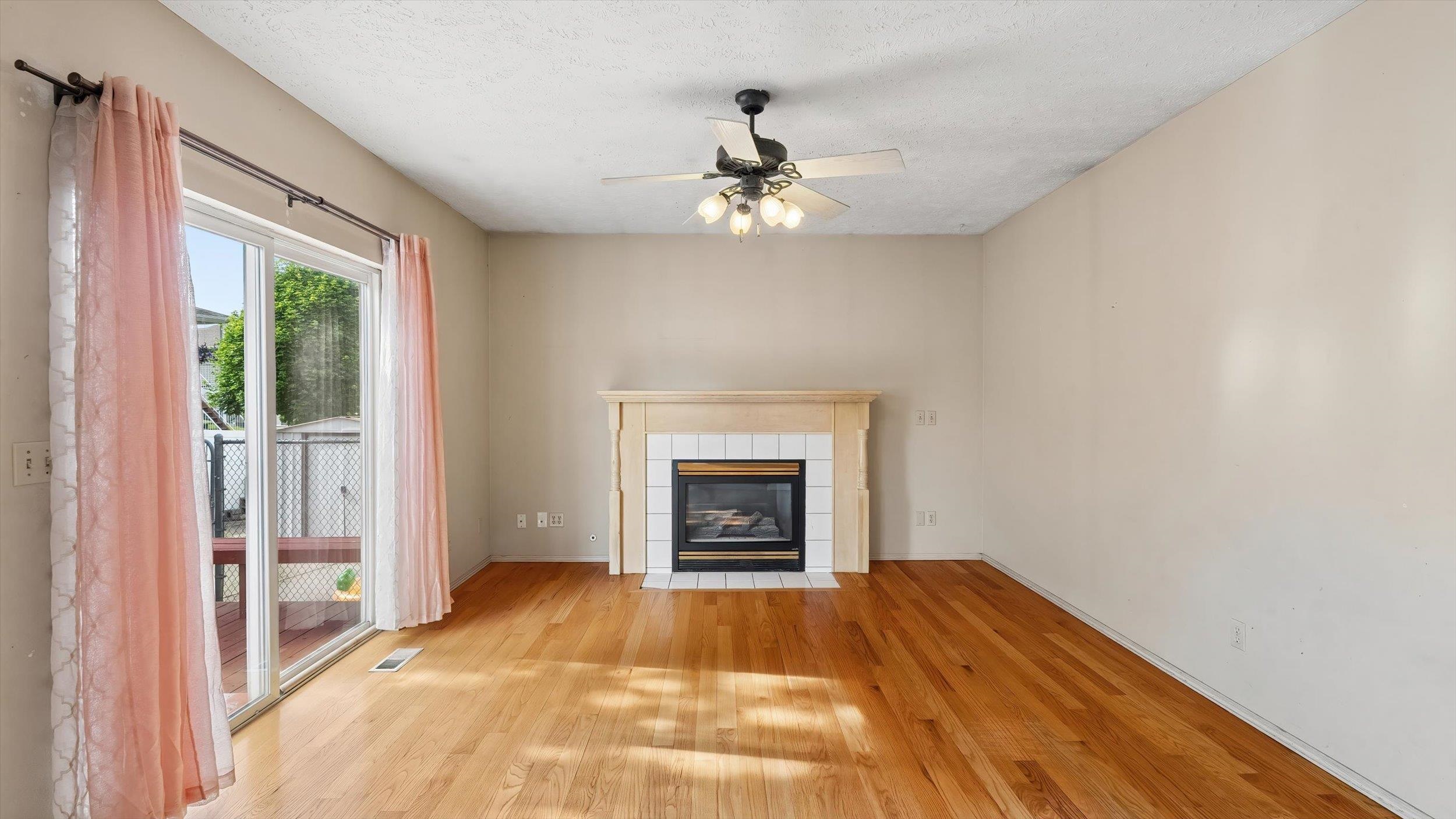 1402 E Houghton Ct - Photo 9