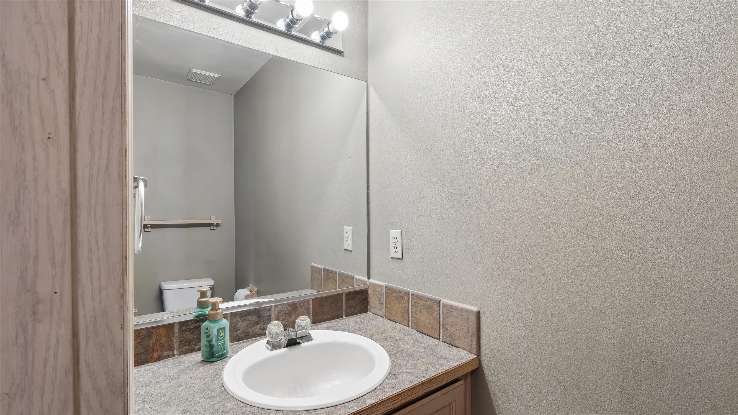 1402 E Houghton Ct - Photo 14