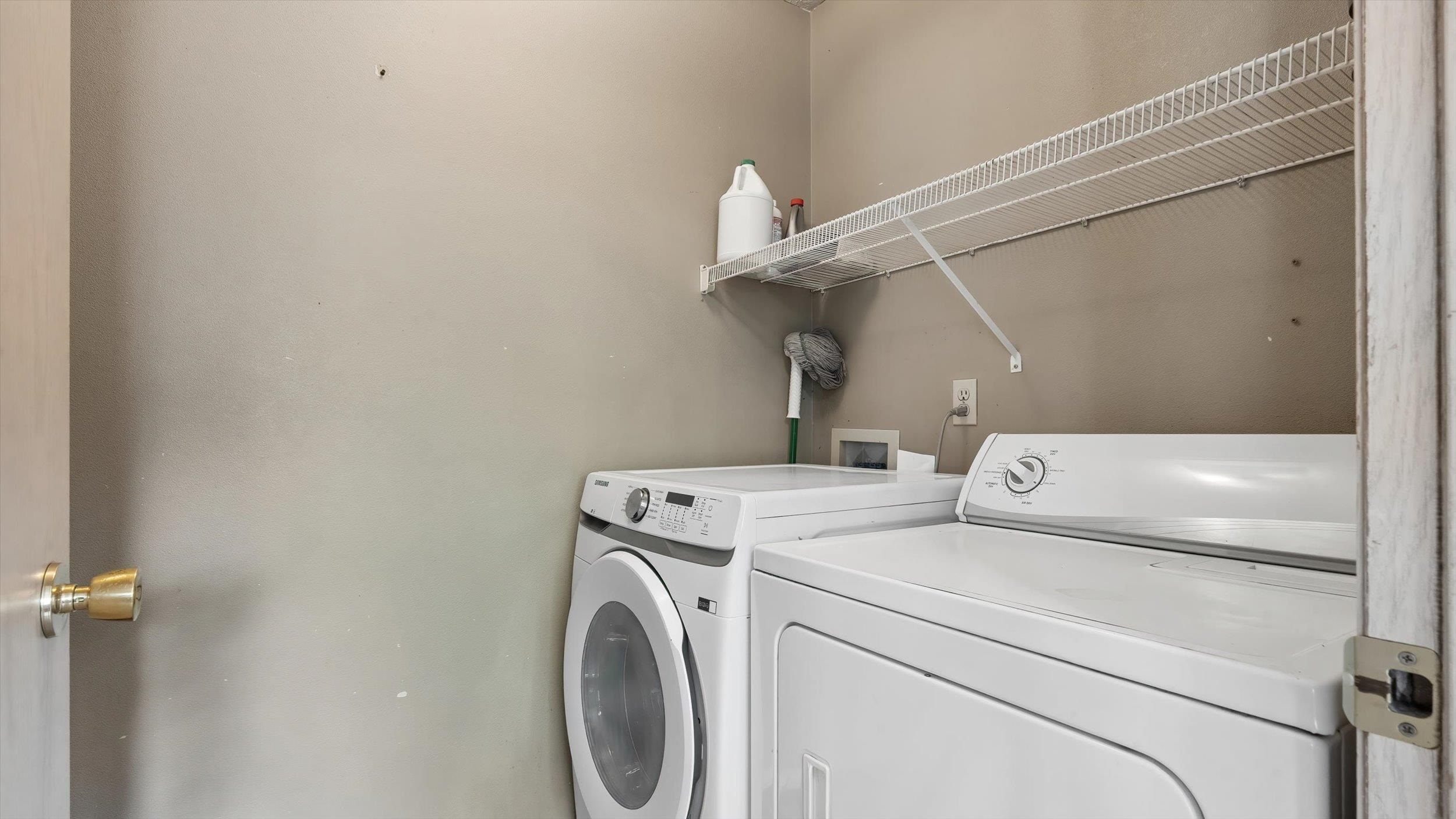 1402 E Houghton Ct - Photo 15