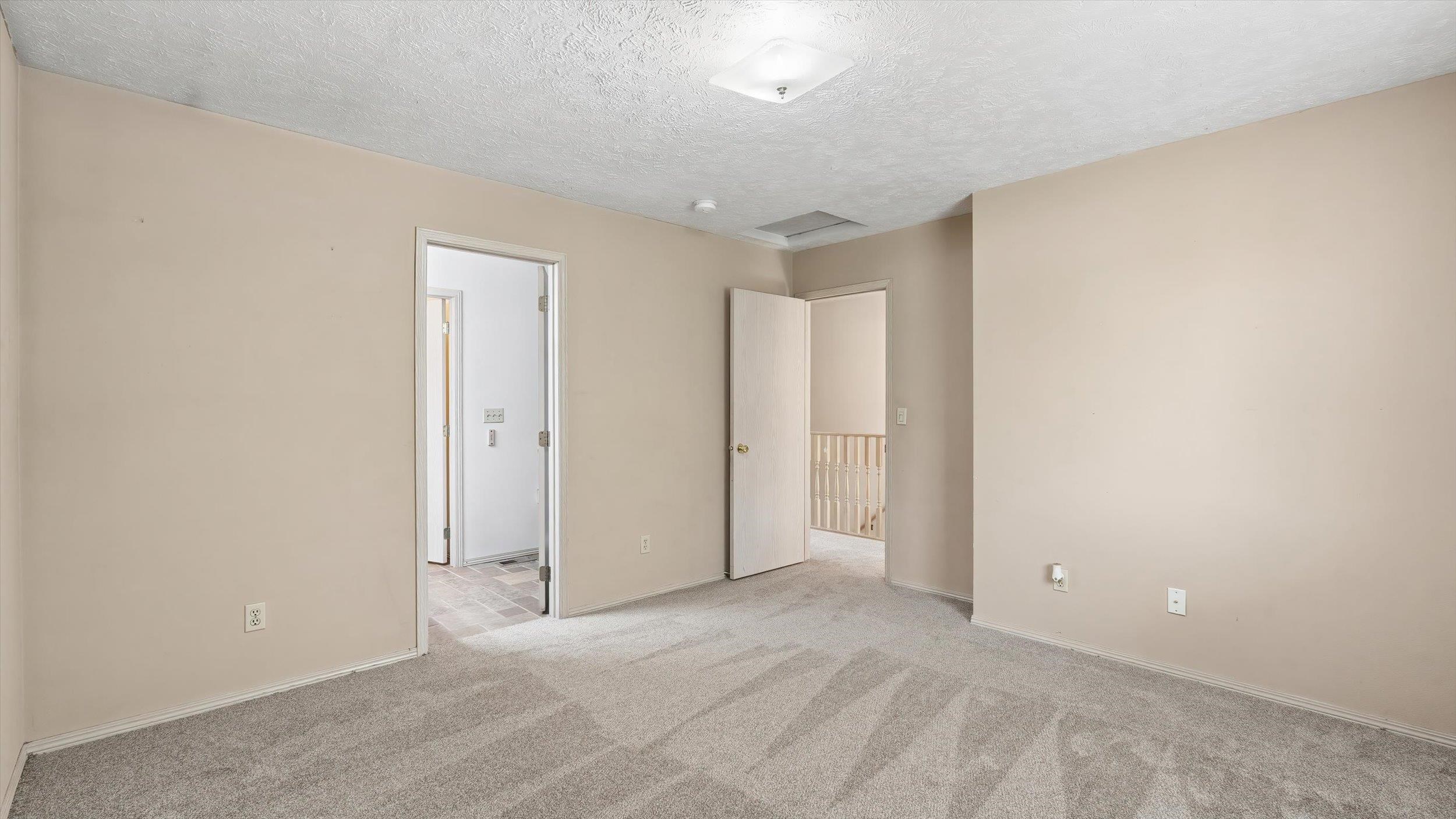 1402 E Houghton Ct - Photo 17