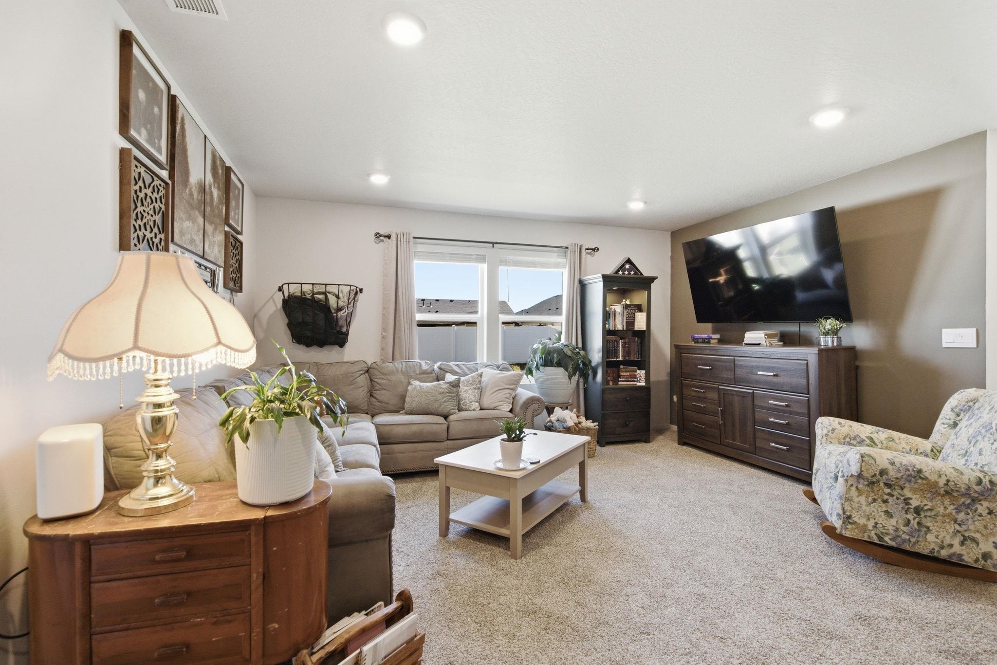 1712 E B St - Photo 14