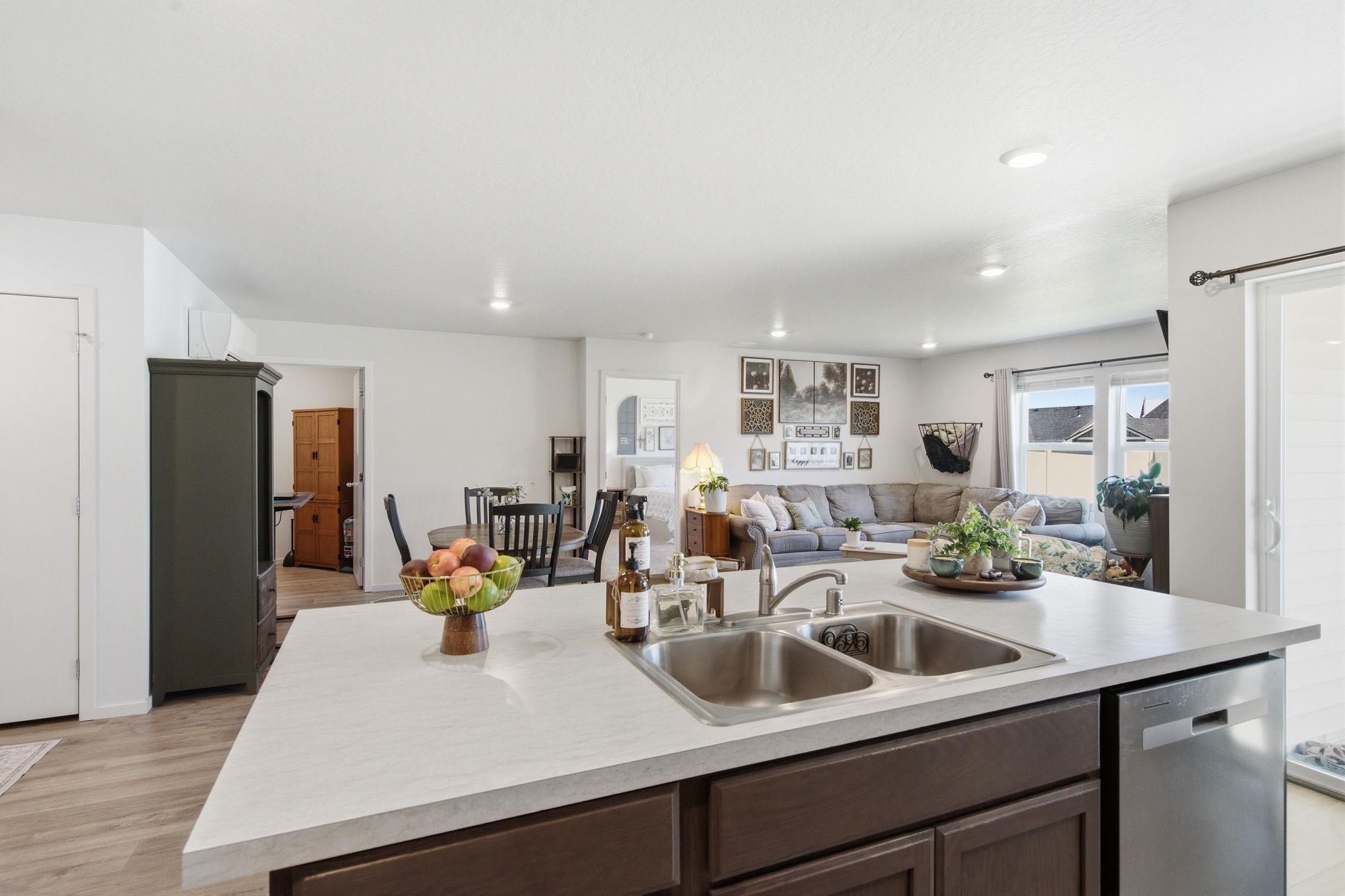 1712 E B St - Photo 20