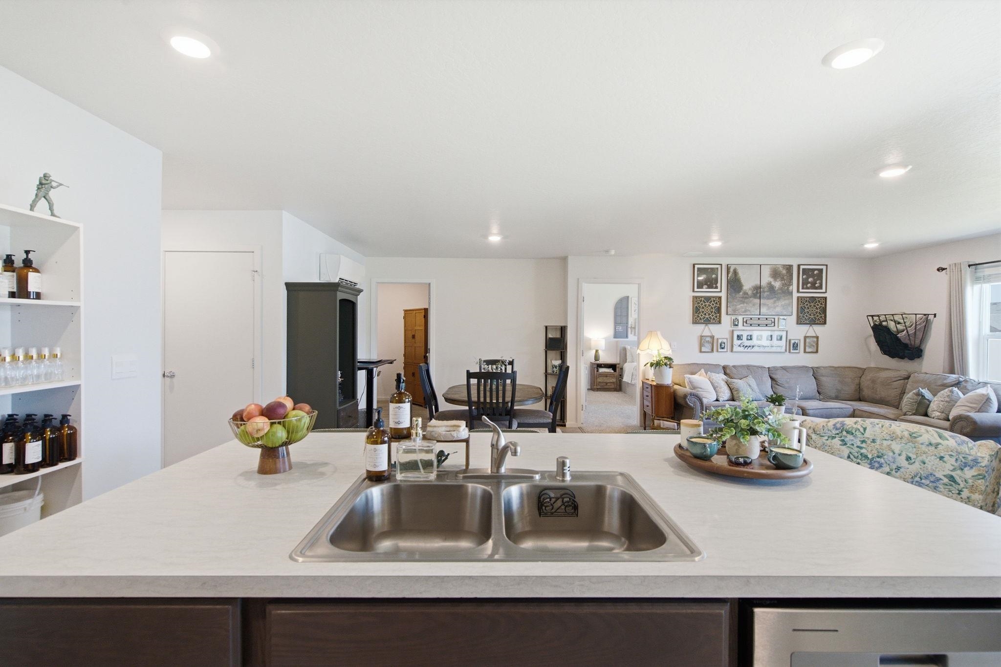 1712 E B St - Photo 21
