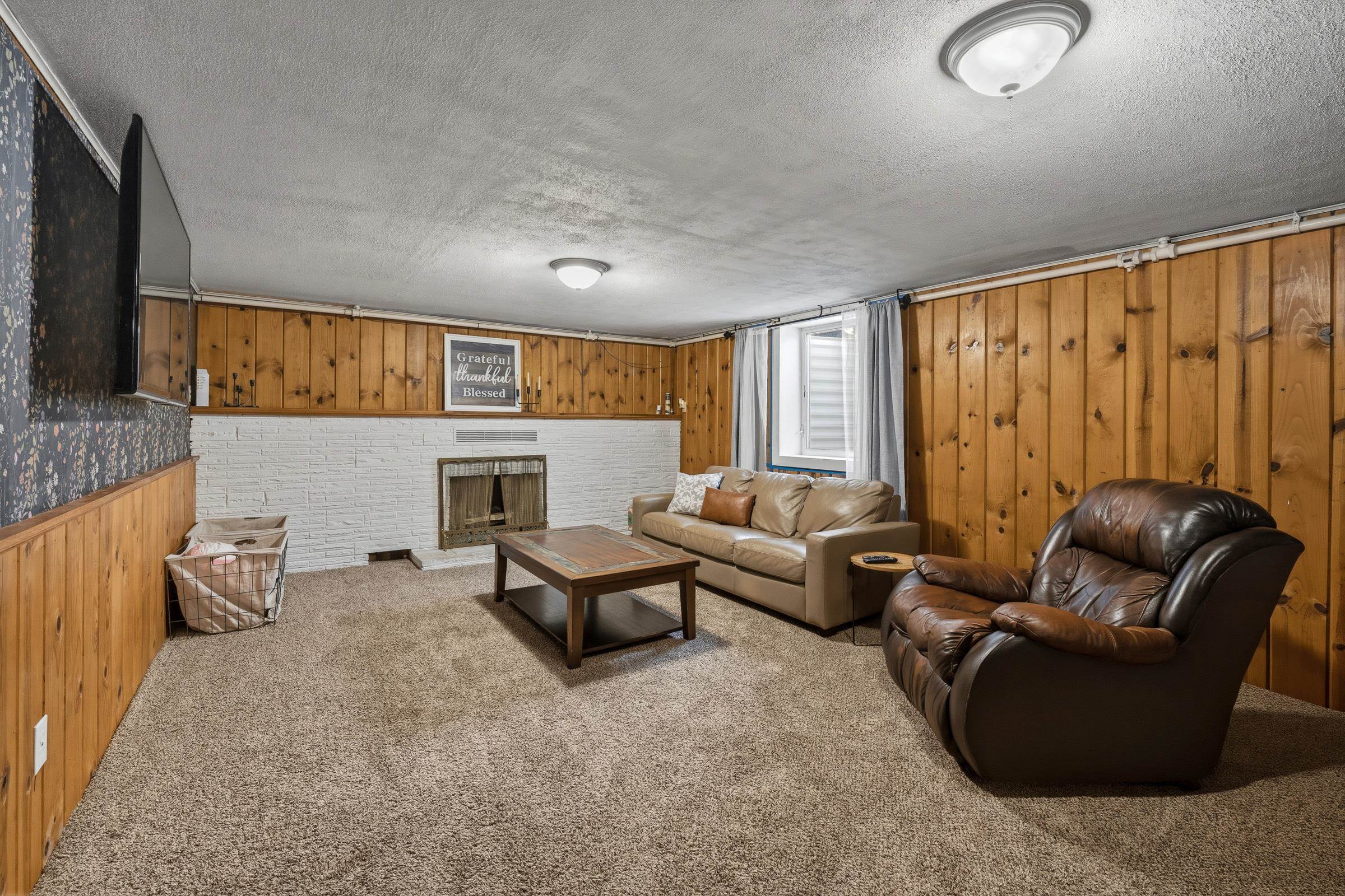904 W COLUMBIA Ave - Photo 19