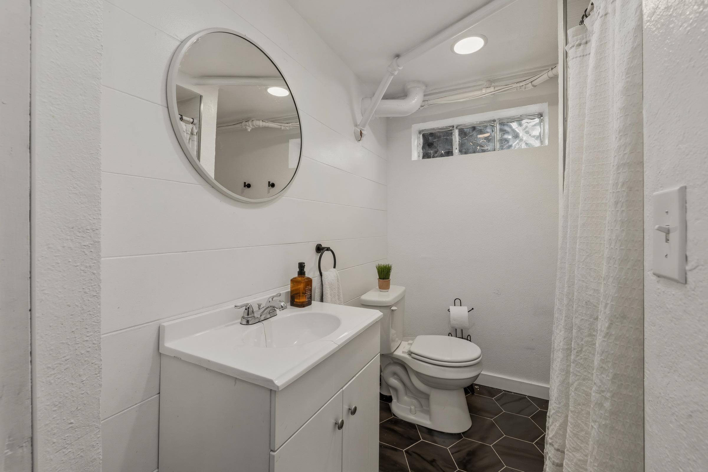 904 W COLUMBIA Ave - Photo 21