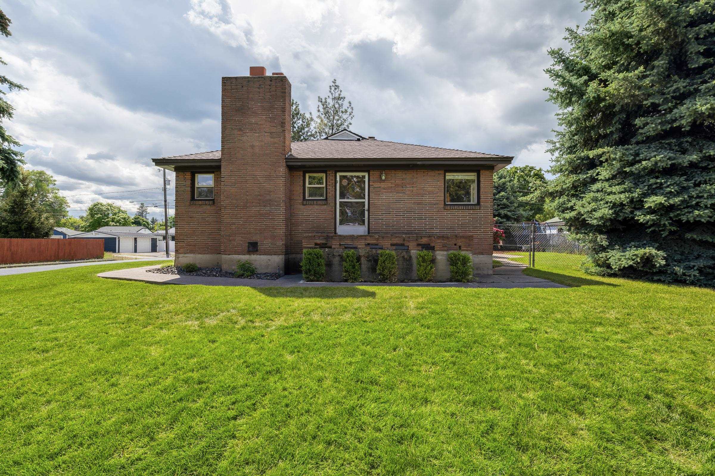 904 W COLUMBIA Ave - Photo 32