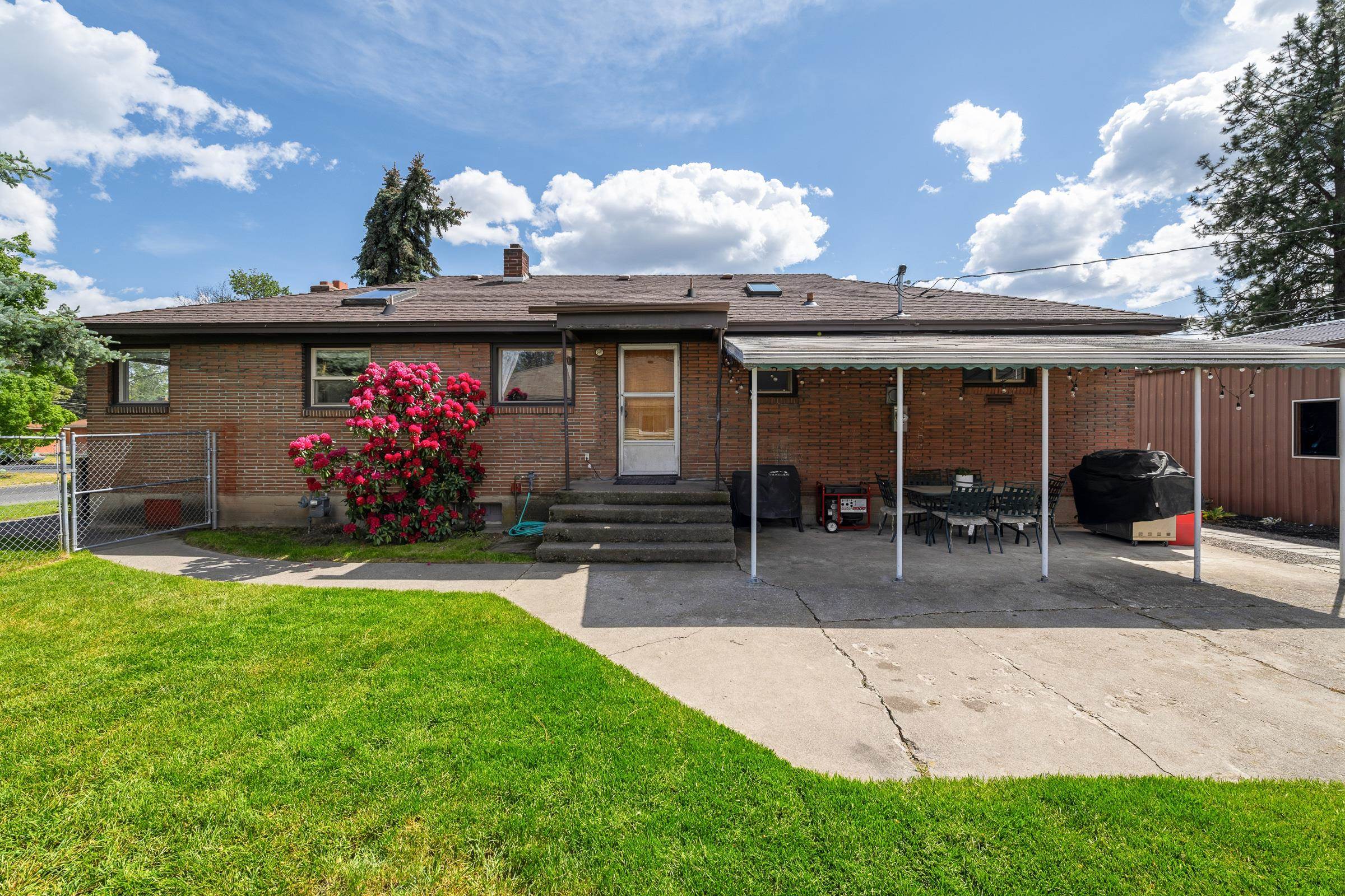 904 W COLUMBIA Ave - Photo 26