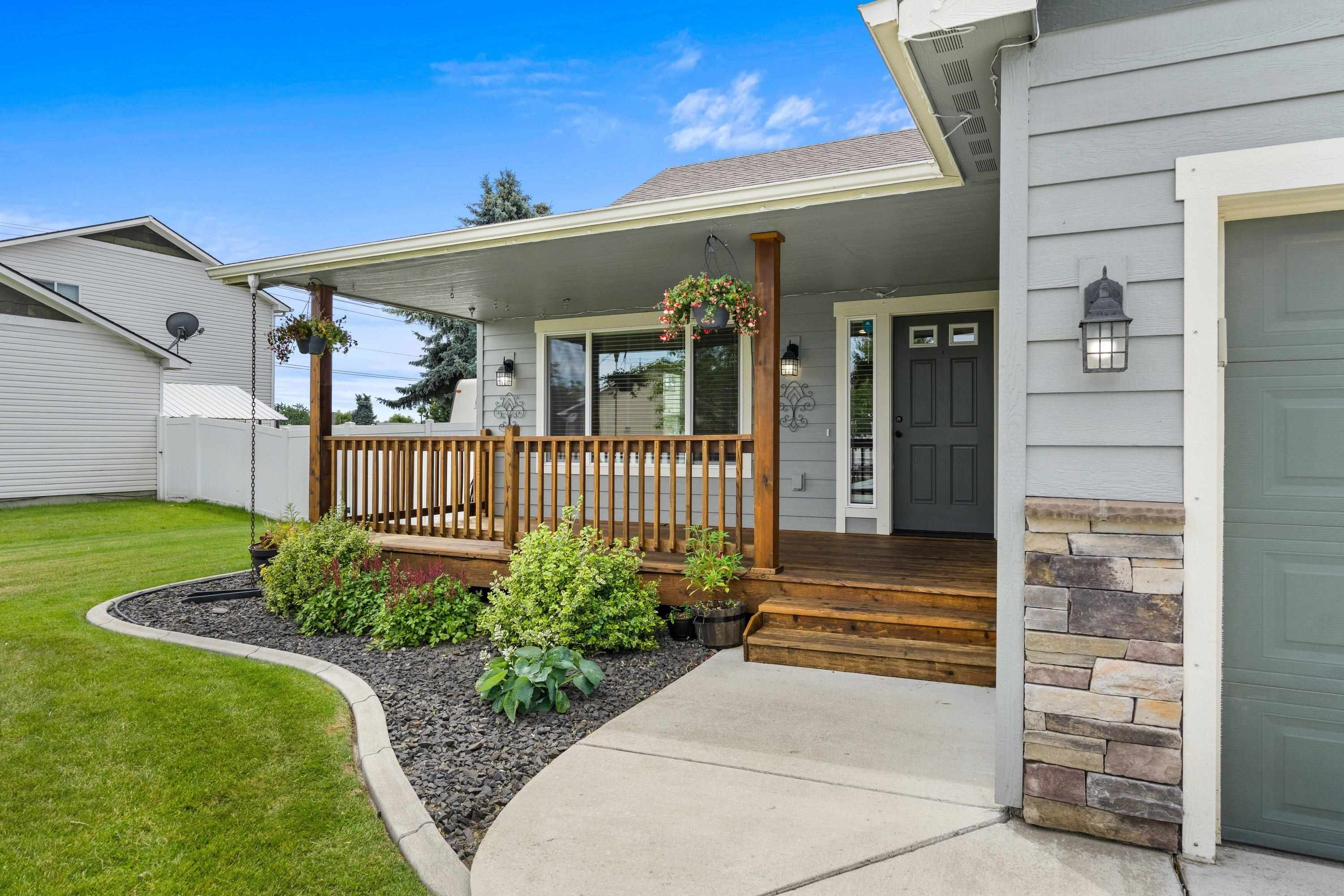 3715 W Dawn Ave - Photo 2