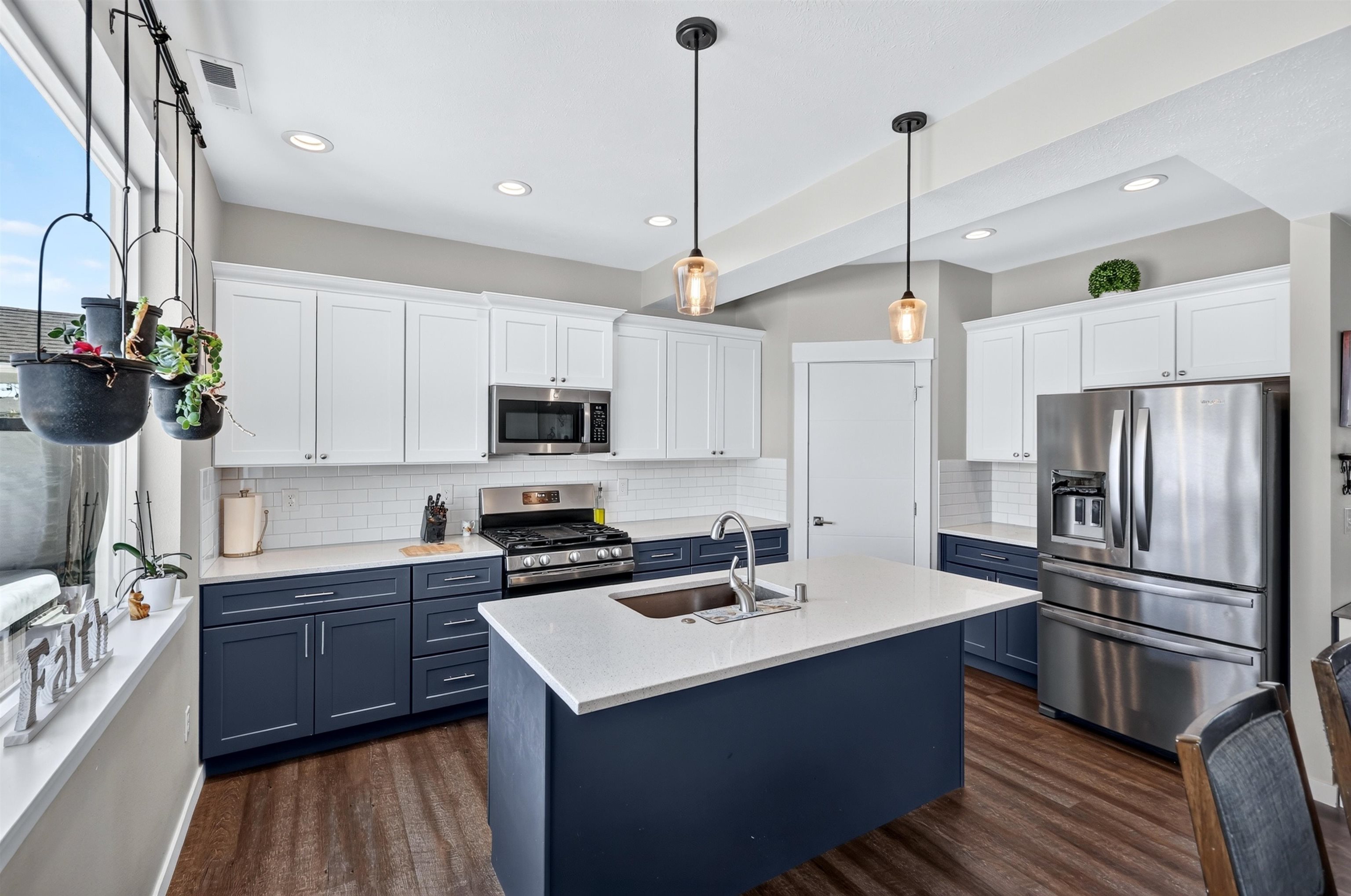 1922 W Lavender Ave - Photo 11