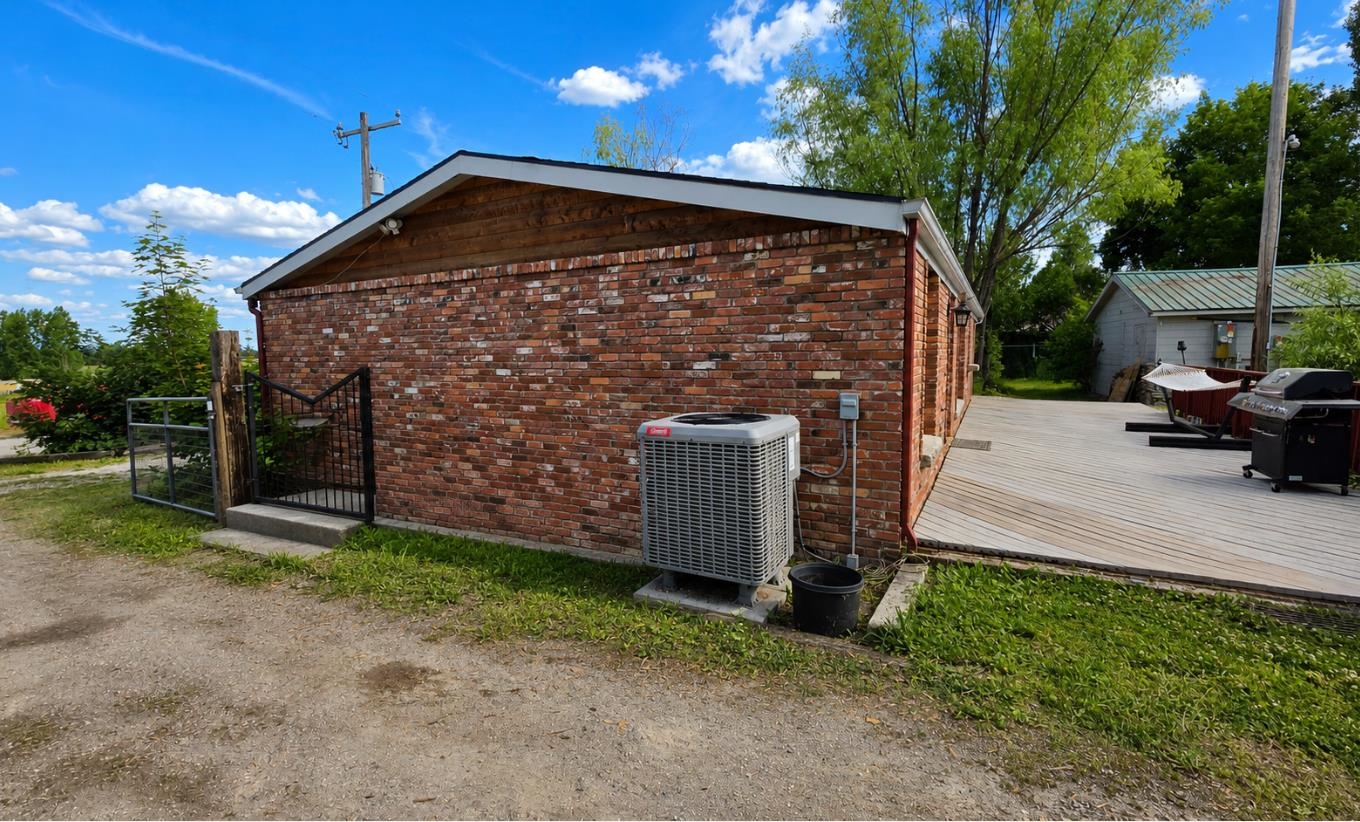 4462 N Swenson Rd - Photo 22
