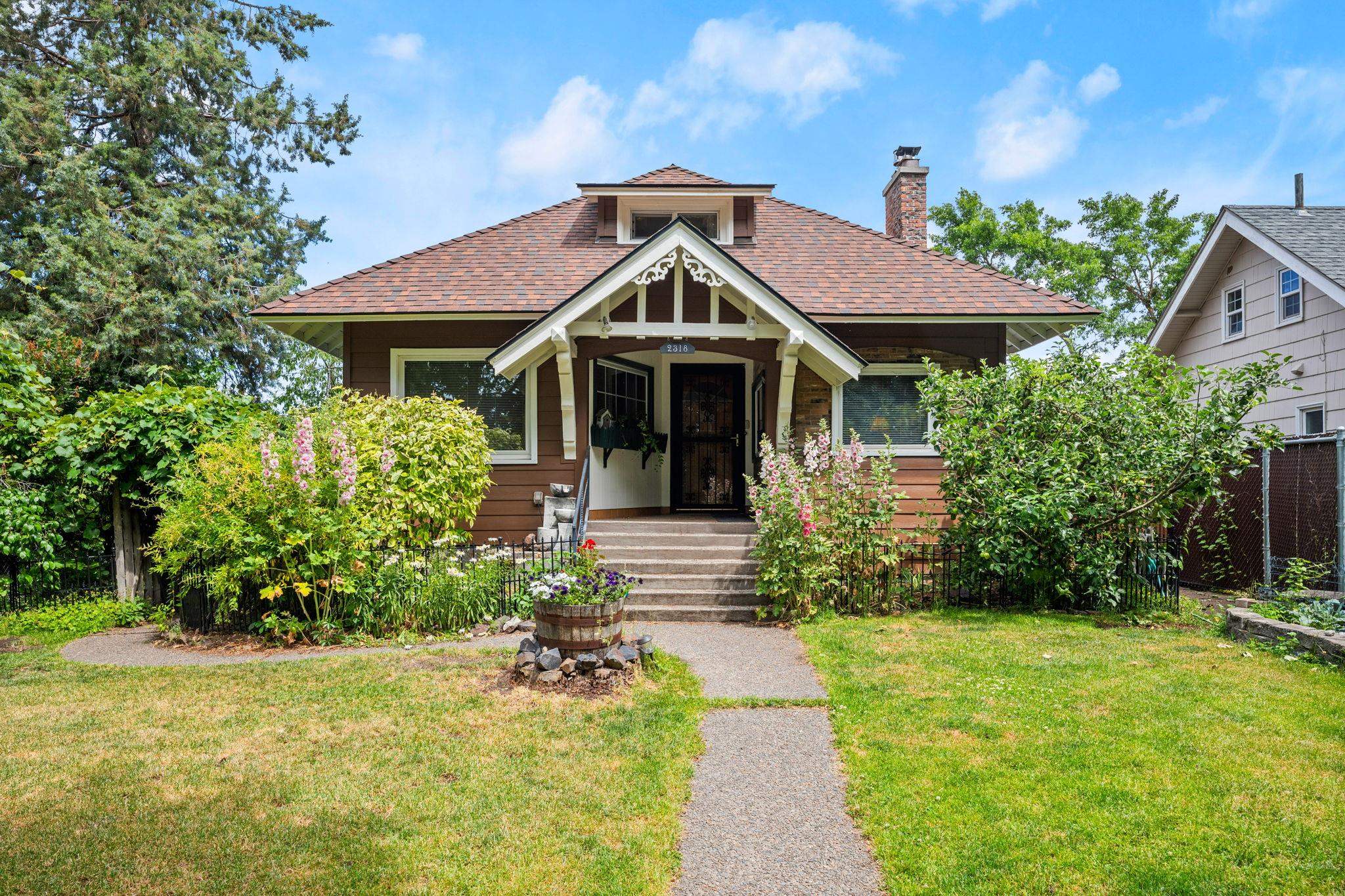 2318 W Liberty Ave - Photo 1