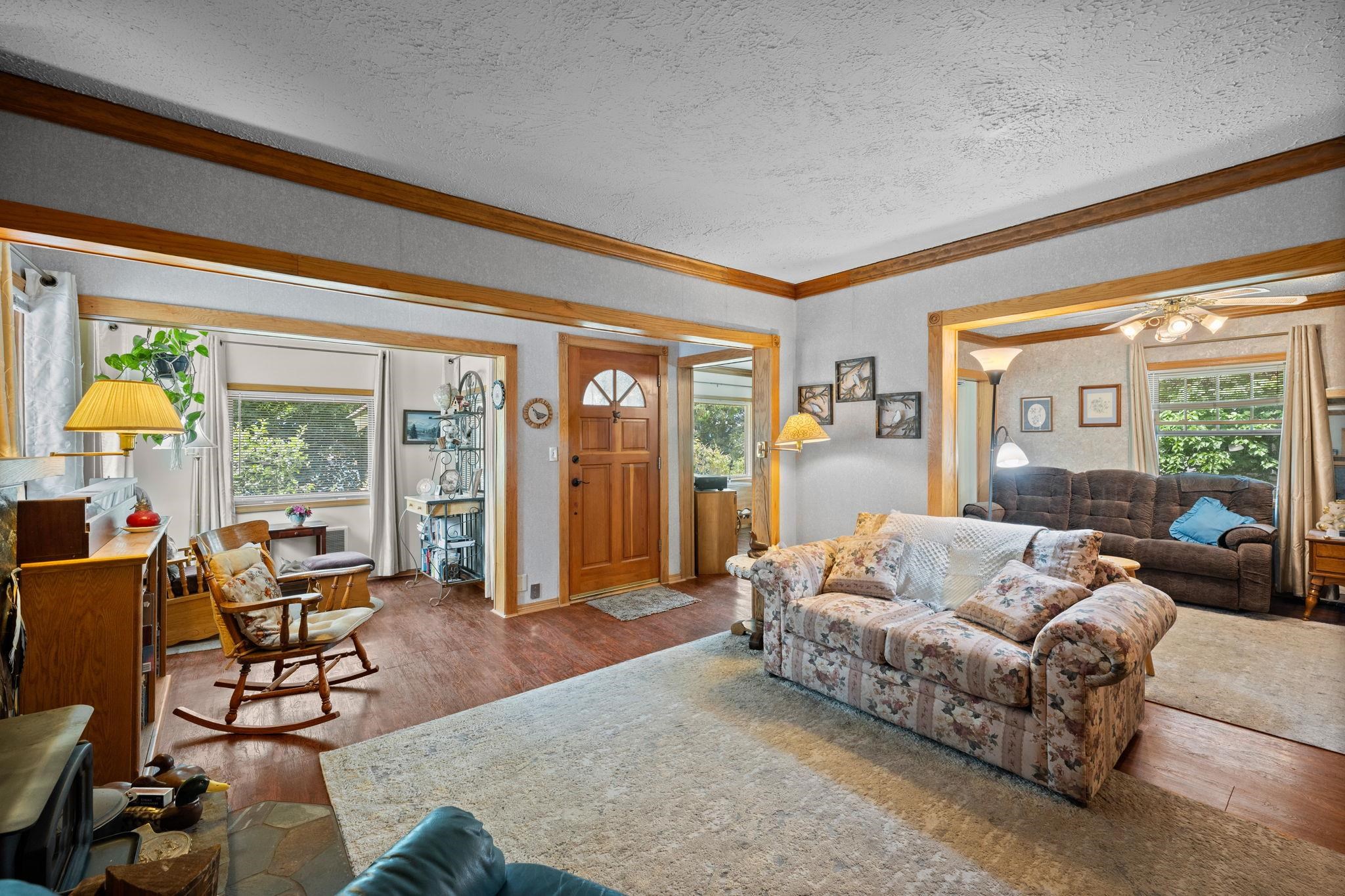 2318 W Liberty Ave - Photo 3